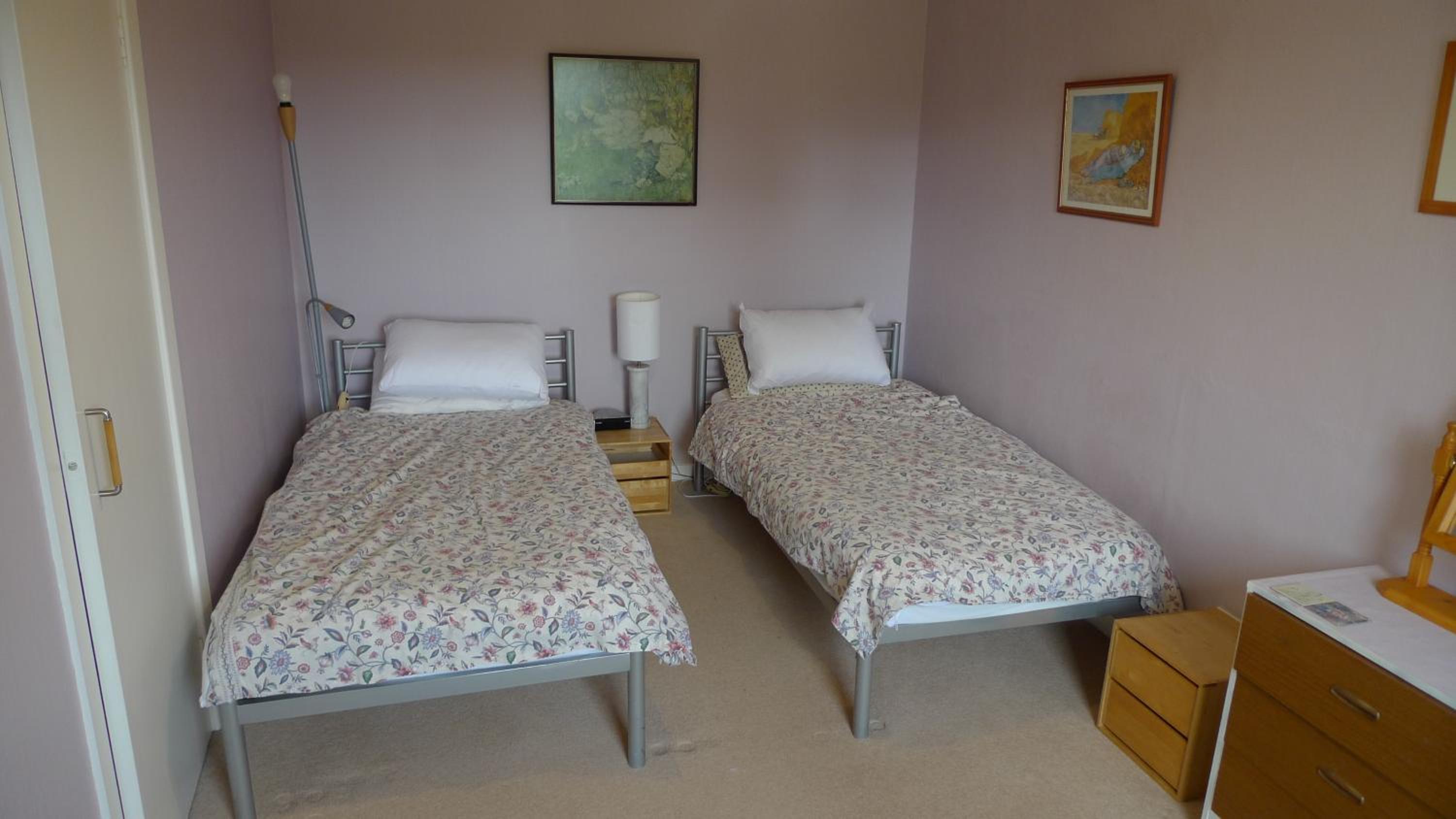 Two-Bedroom House photo 2