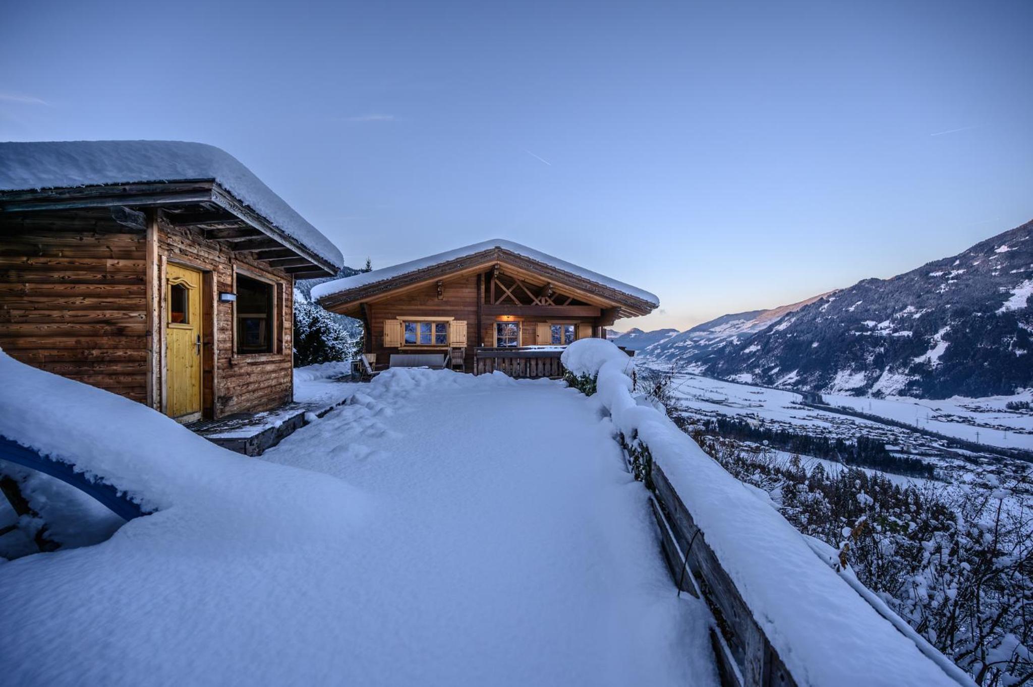 Comfort Chalet with Sauna and Panoramic View photo 3
