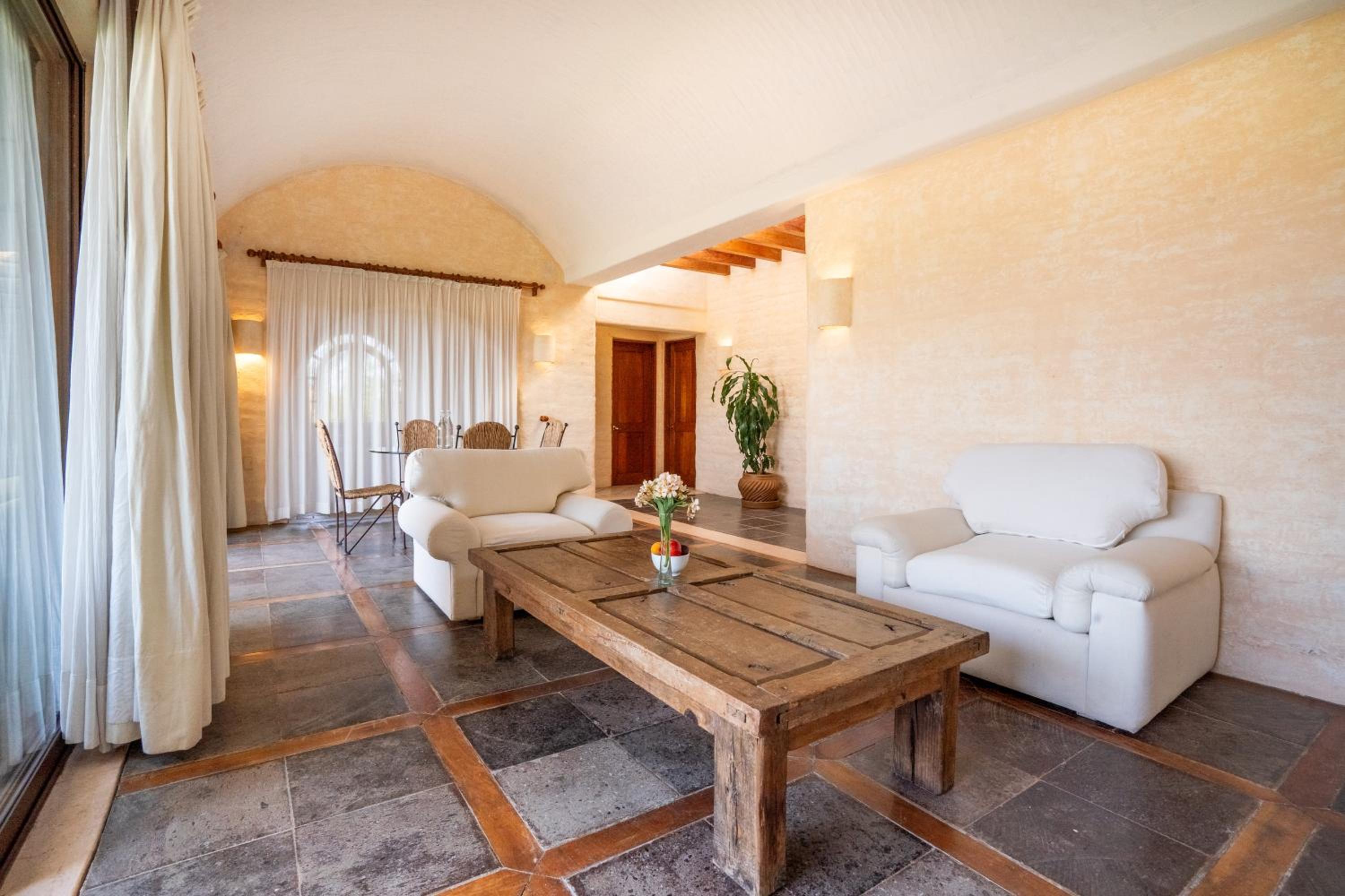 Standard Villa - Photo 1
