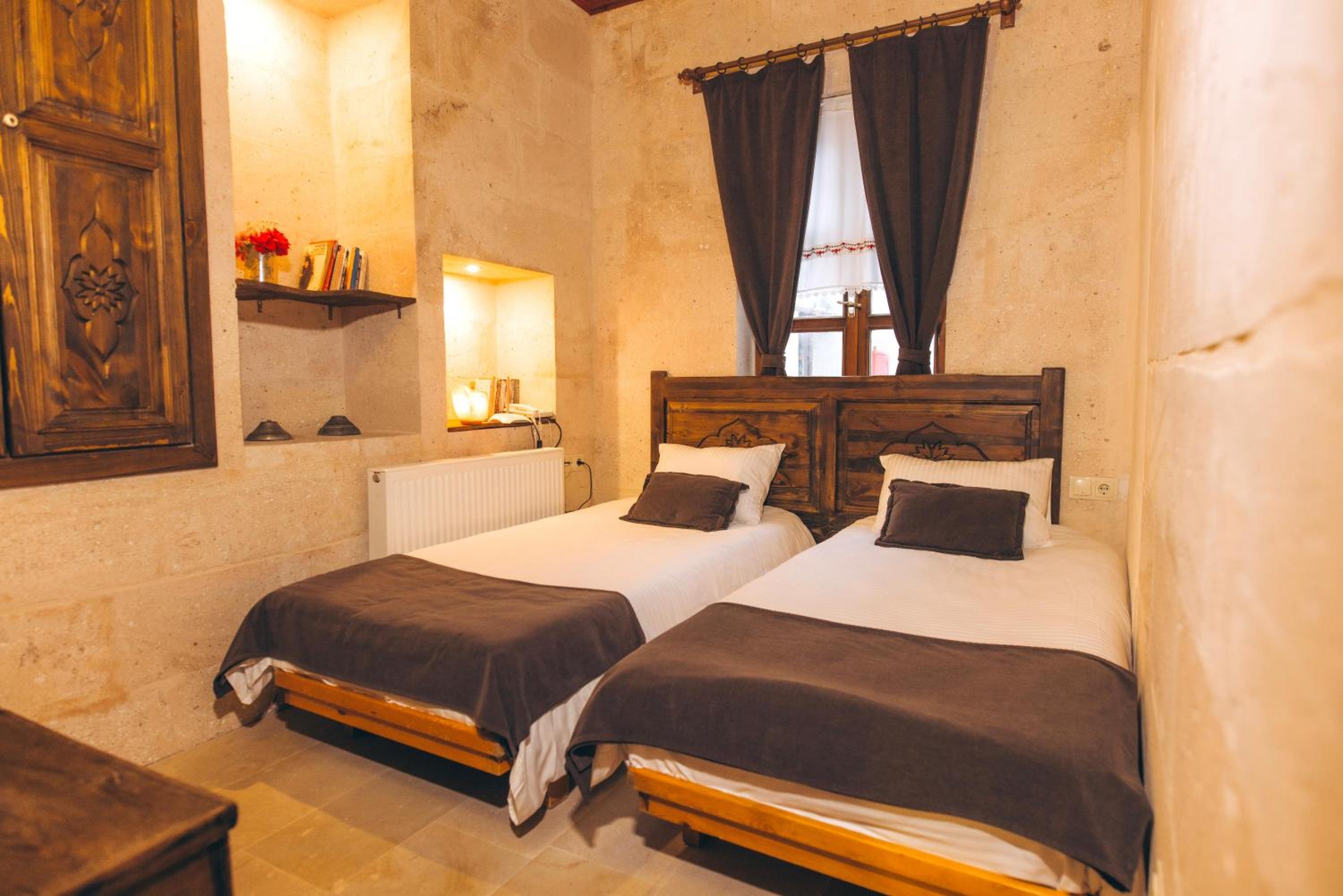 Double or Twin Room photo 2