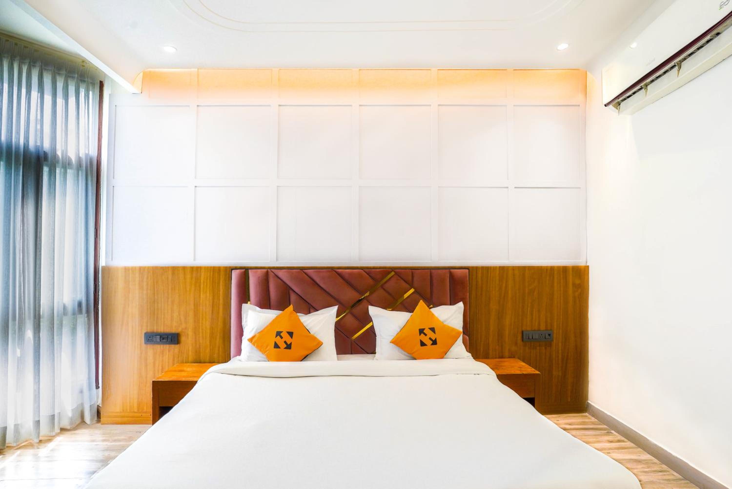 Superior King Room photo 1