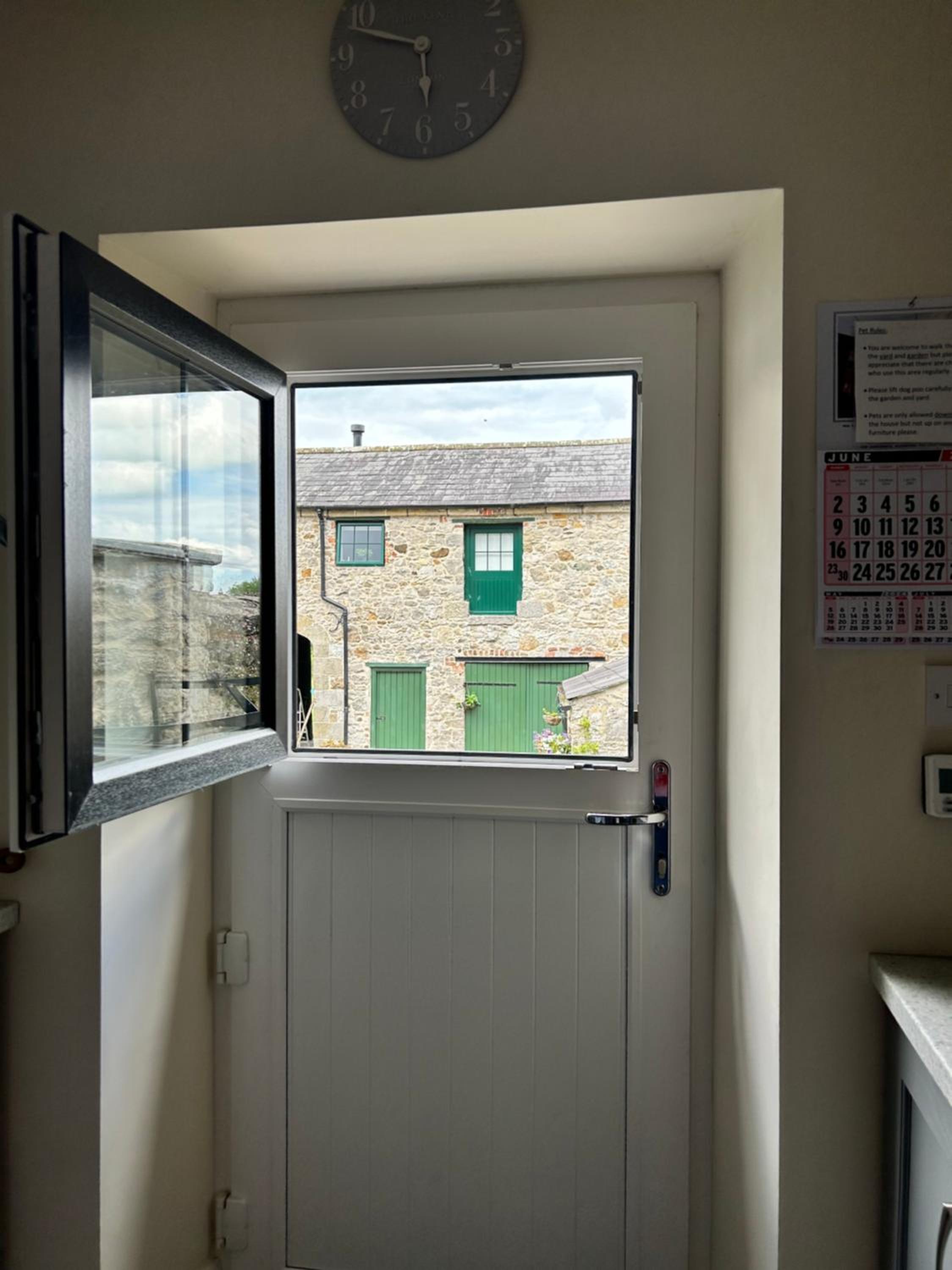 Three-Bedroom House photo 2