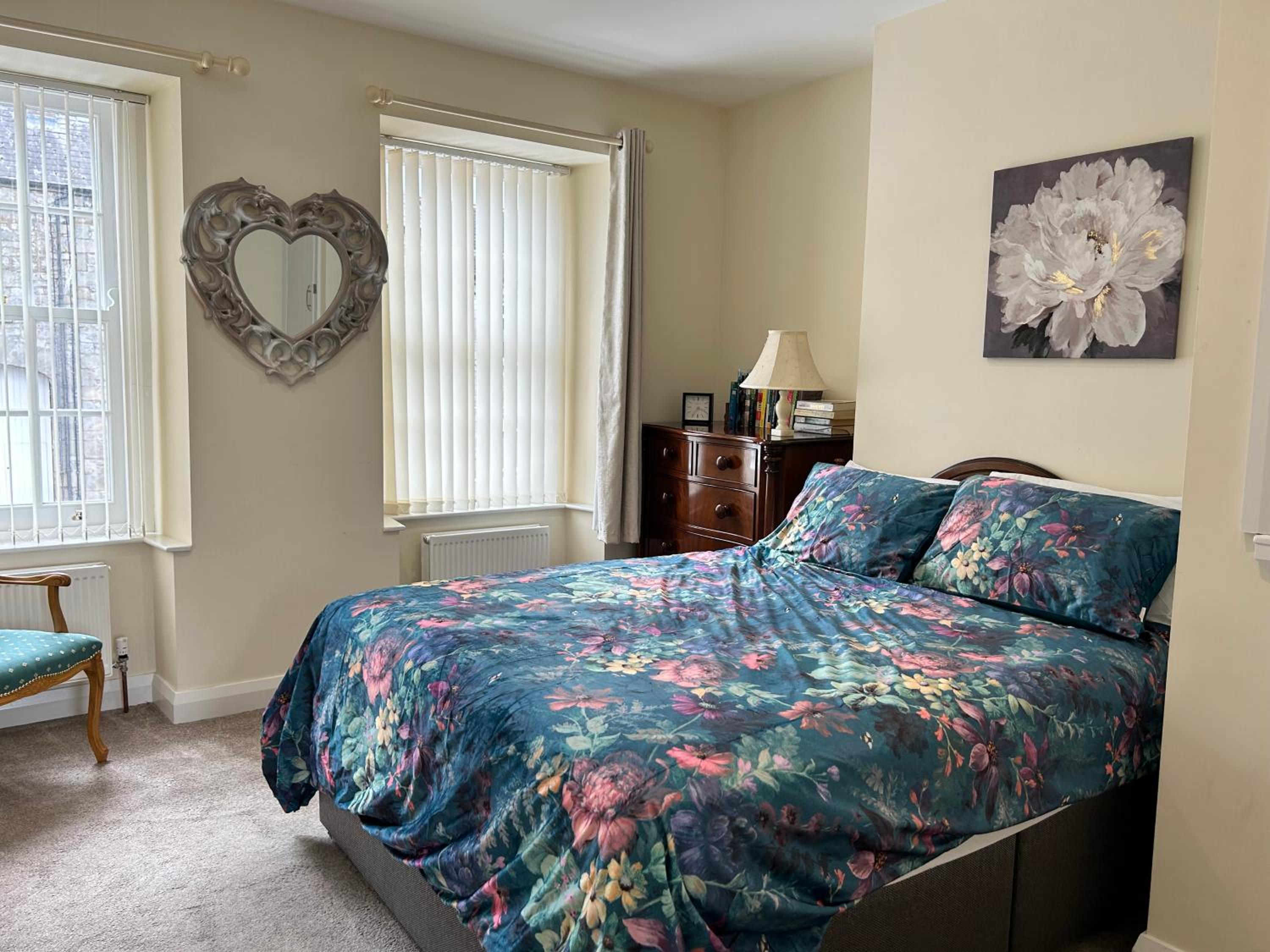 Three-Bedroom House photo 1