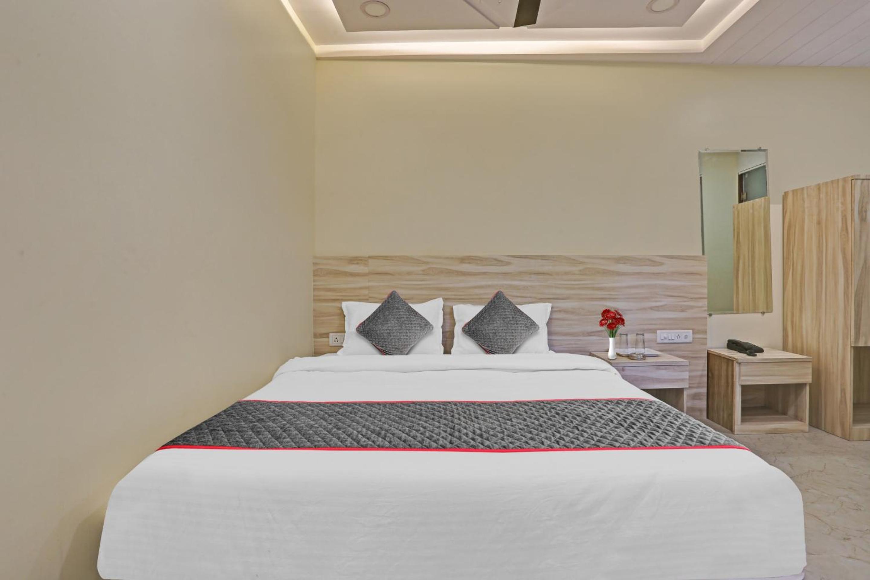 Classic Triple Room - Photo 7