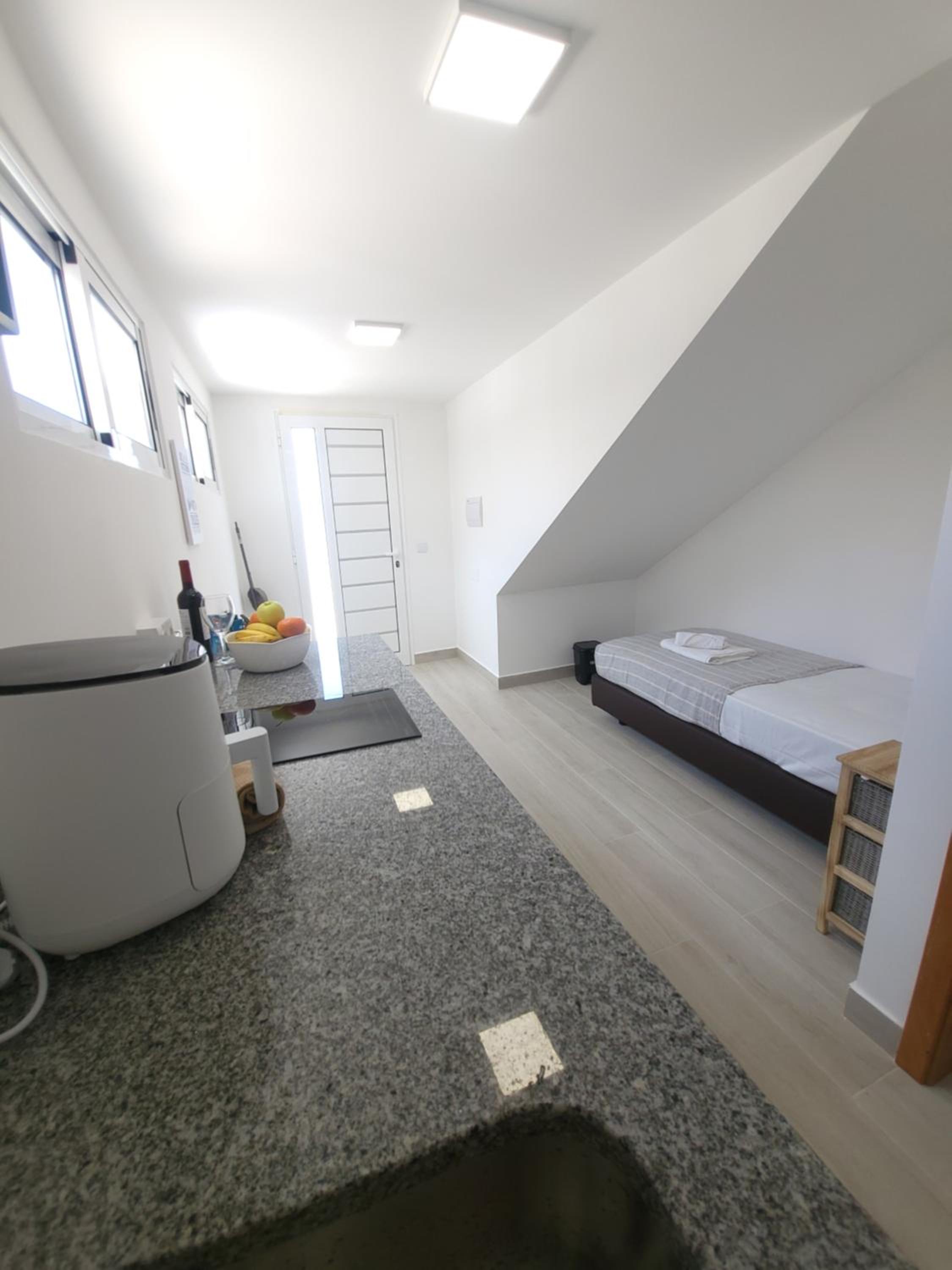 One-Bedroom House photo 2