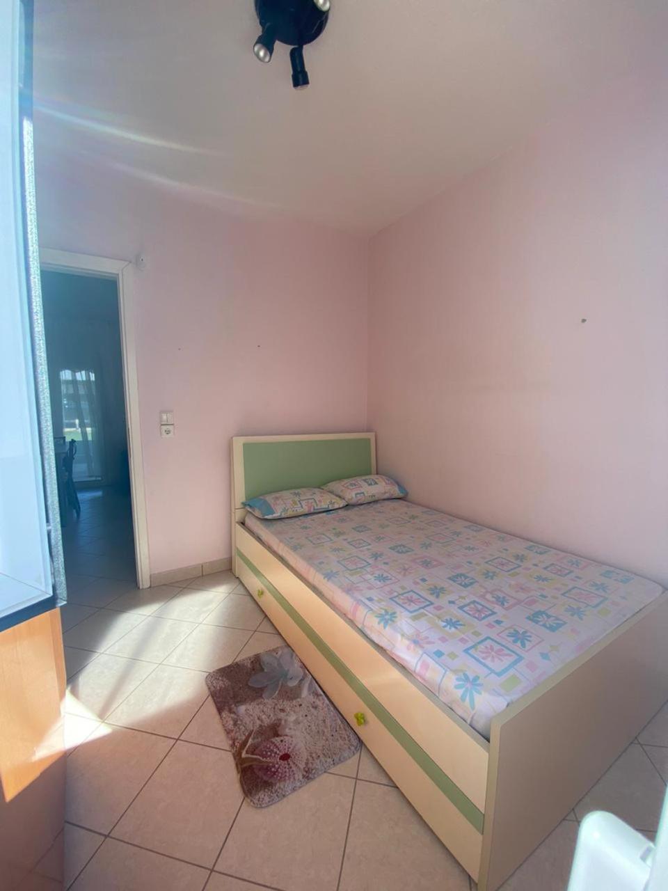 Three-Bedroom Villa photo 2