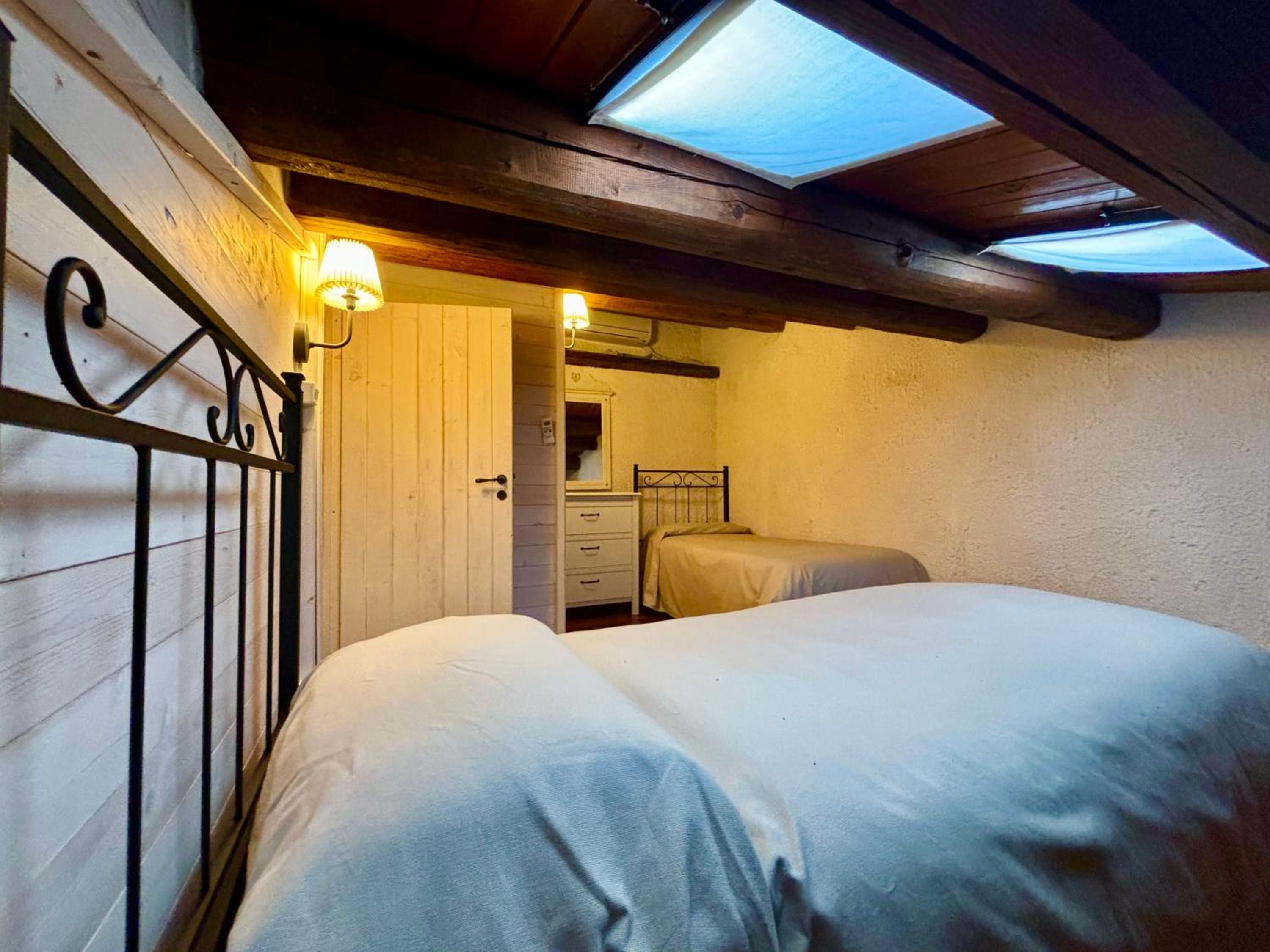 Two-Bedroom House photo 2
