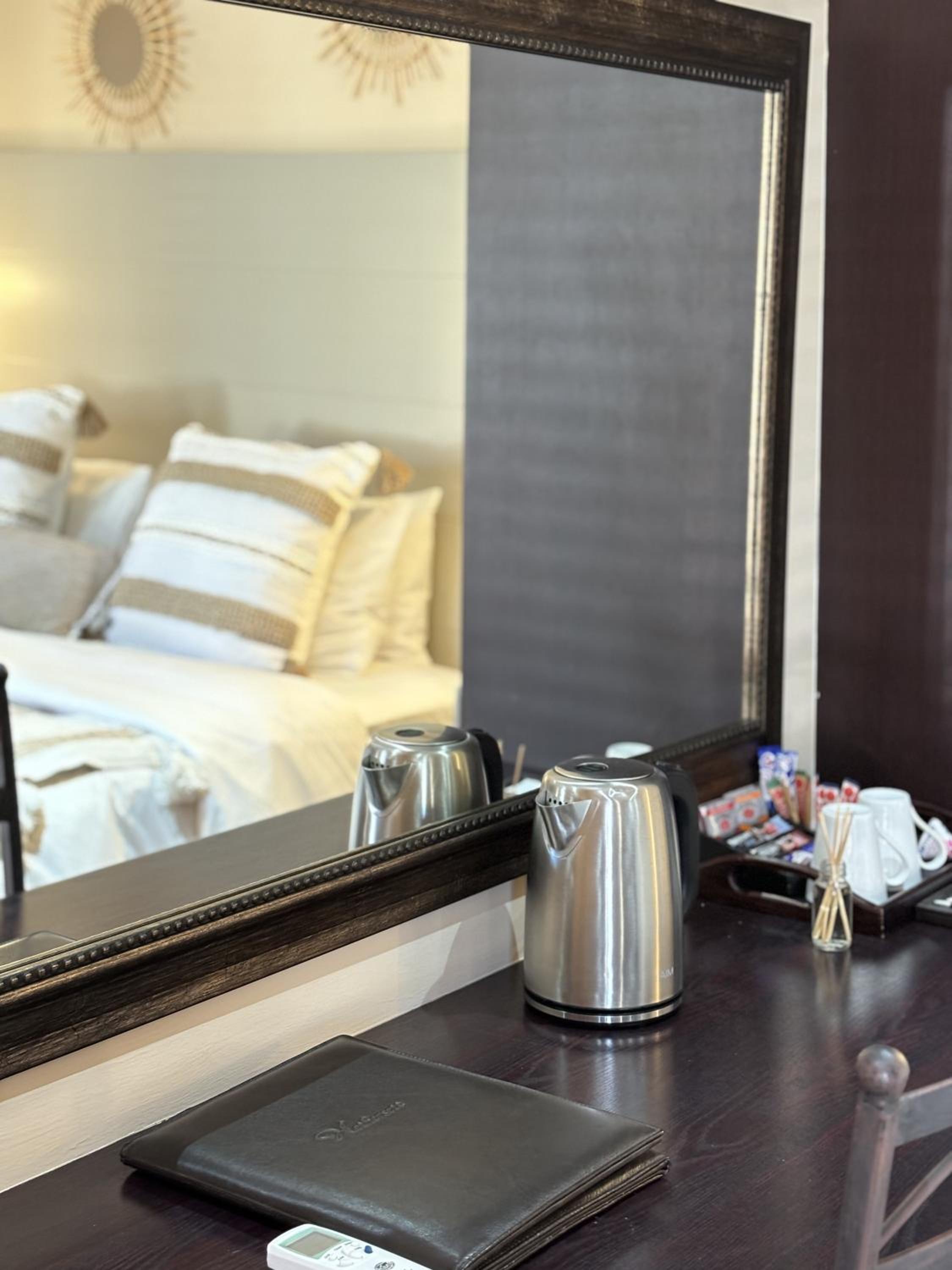 Deluxe Double or Twin Room photo 1