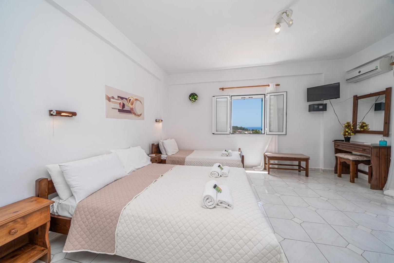 Studio with Sea View