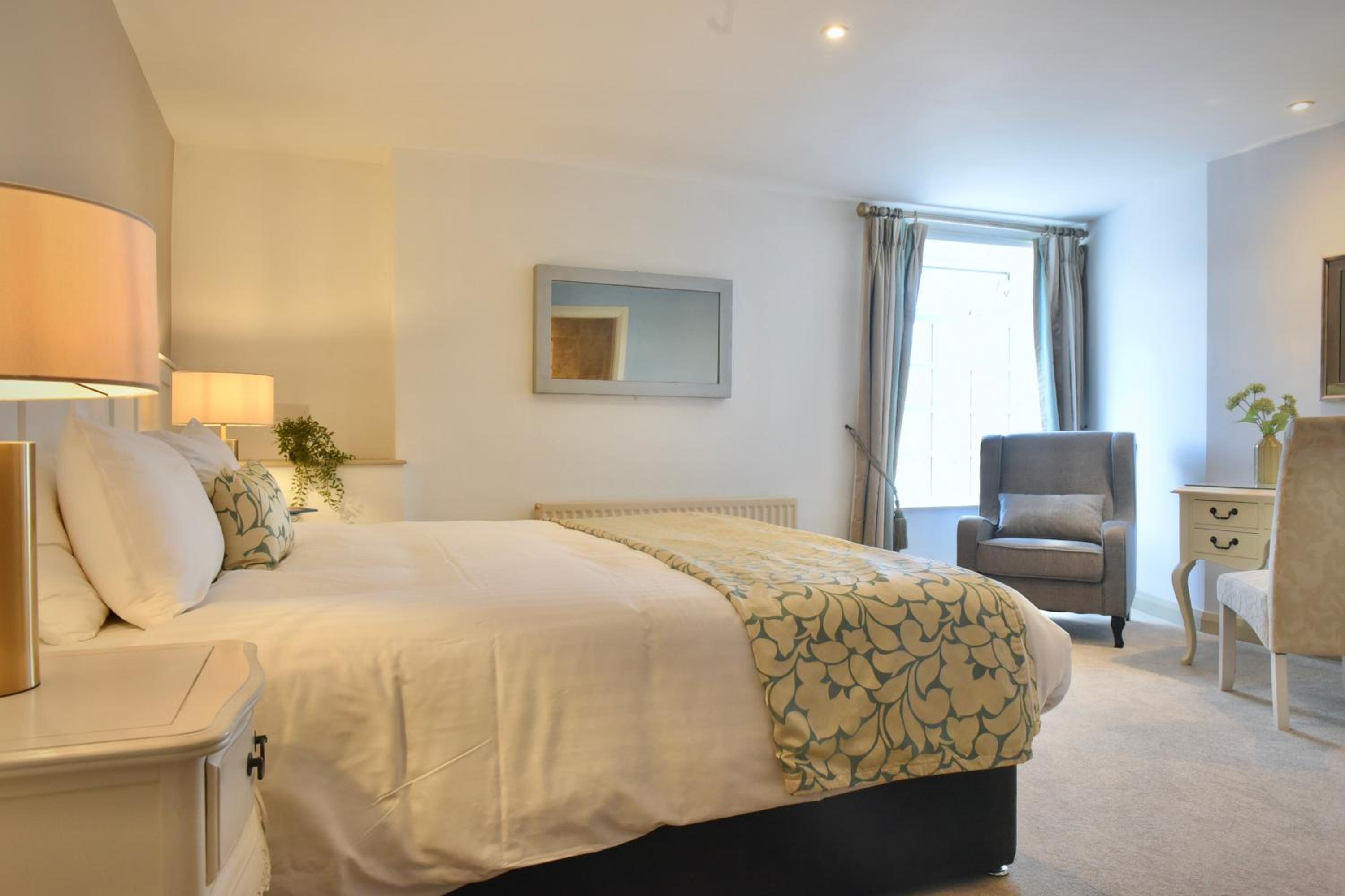 Double or Twin Room - Photo 2