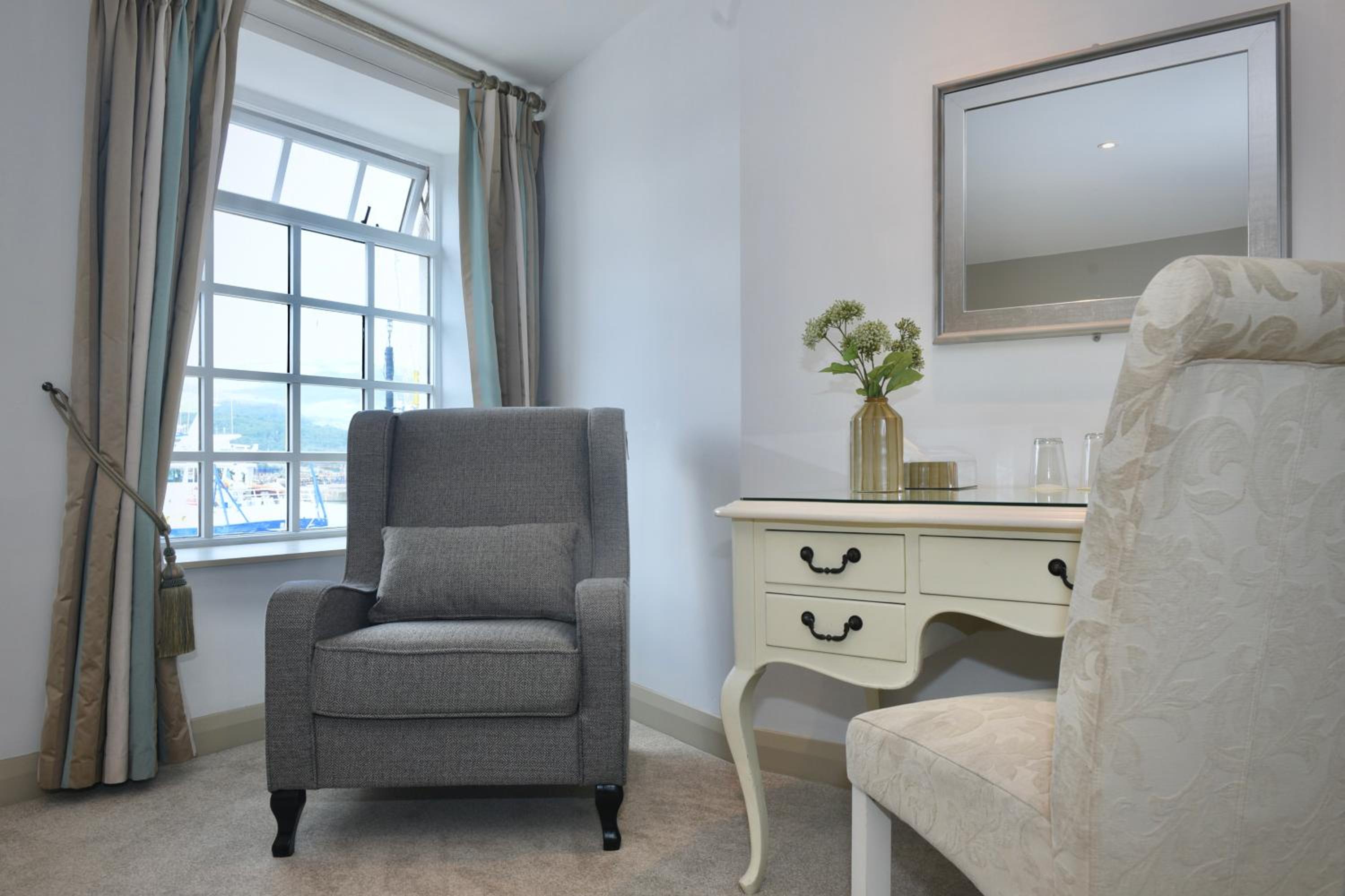 Double or Twin Room - Photo 4