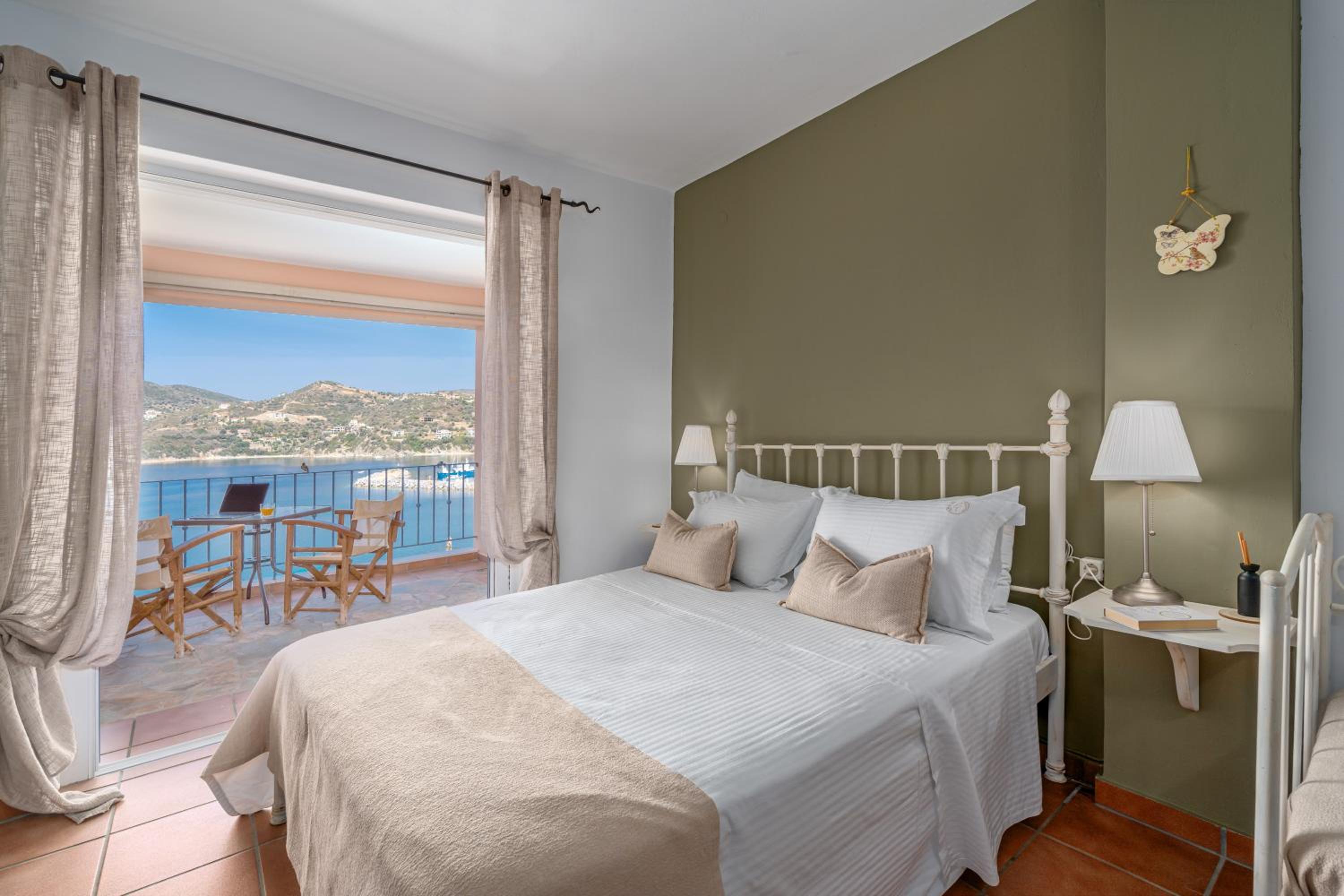 Studio with Sea View photo 3