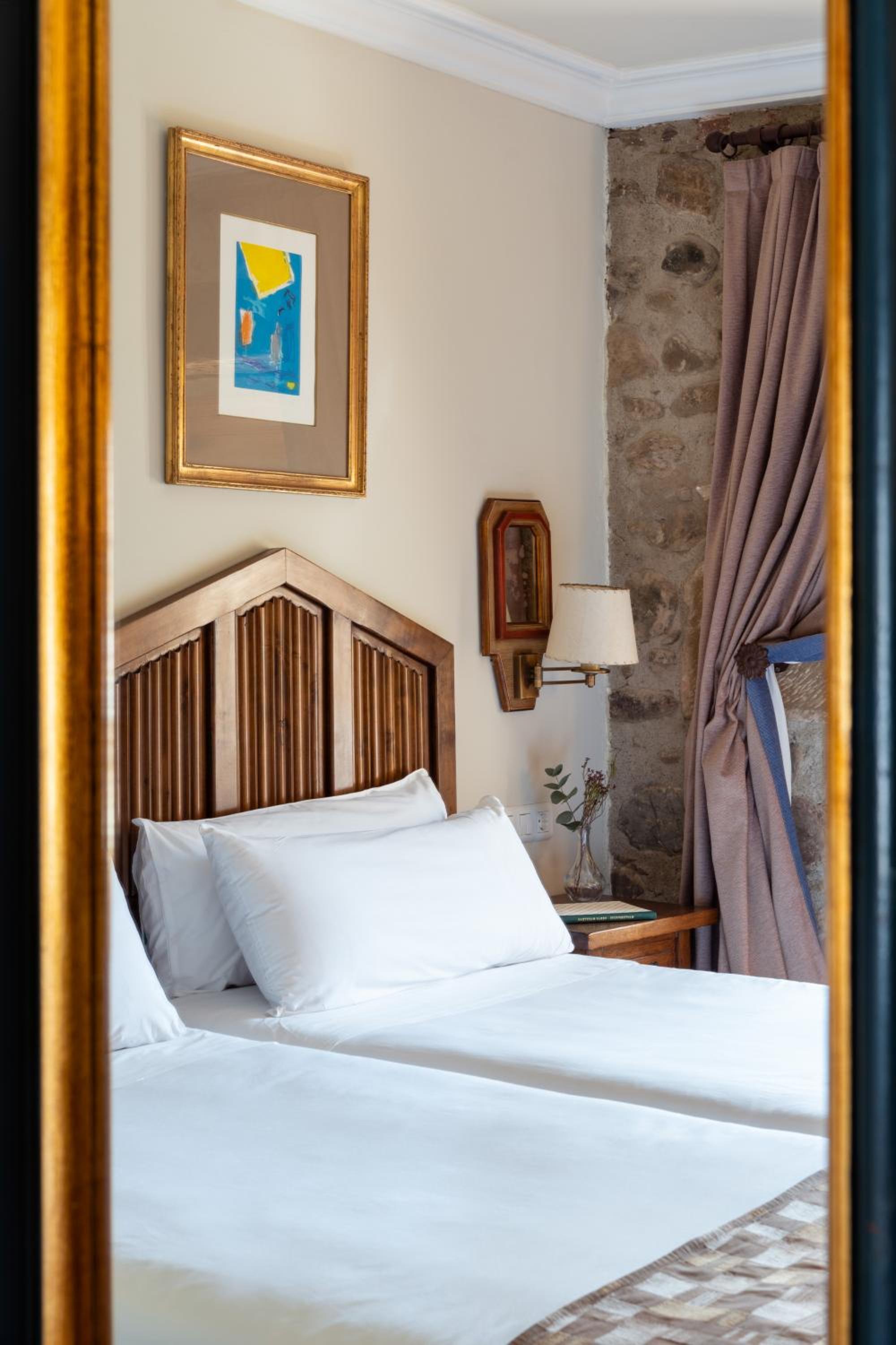Standard Double Room - Photo 2