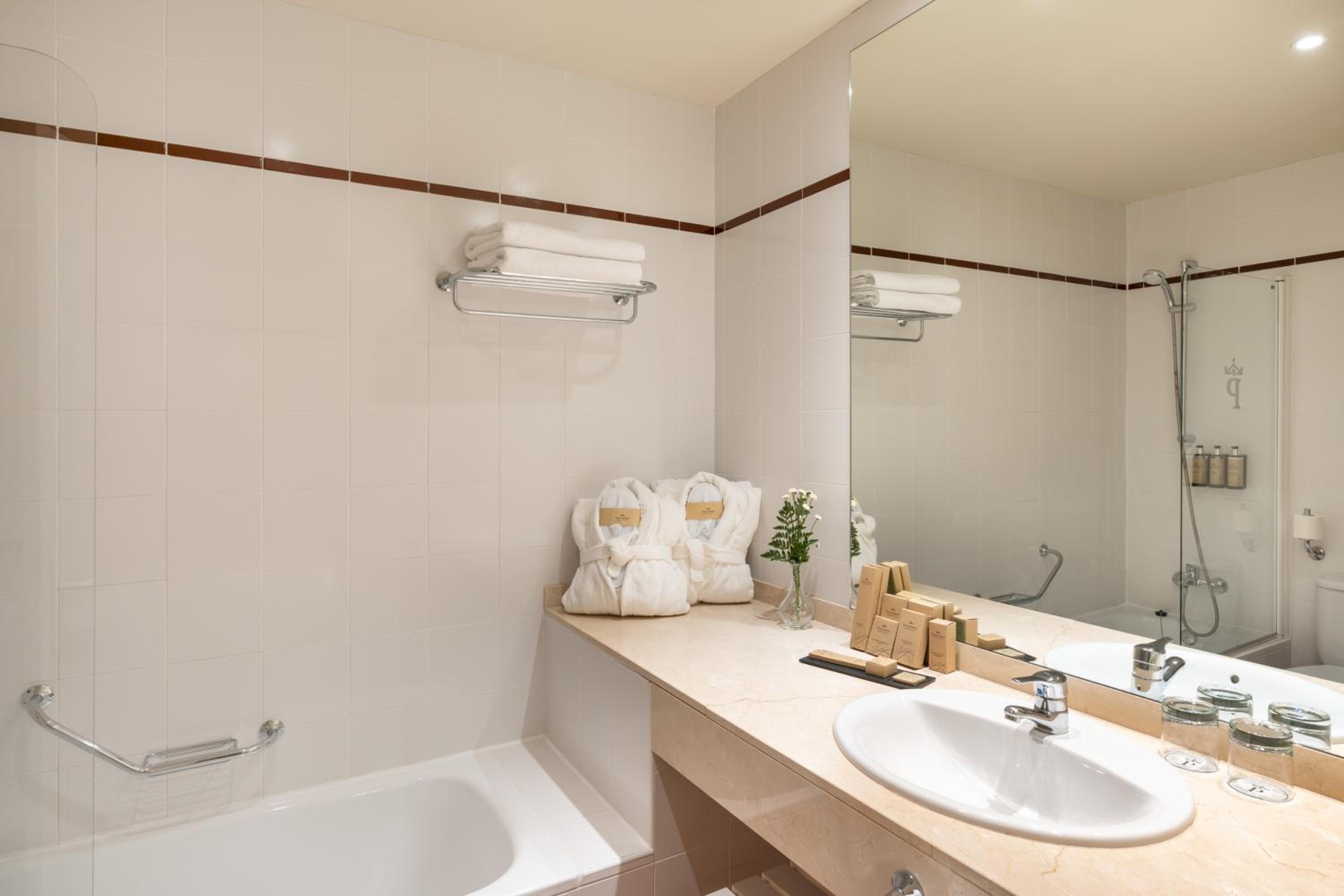 Superior Double Room - Photo 7