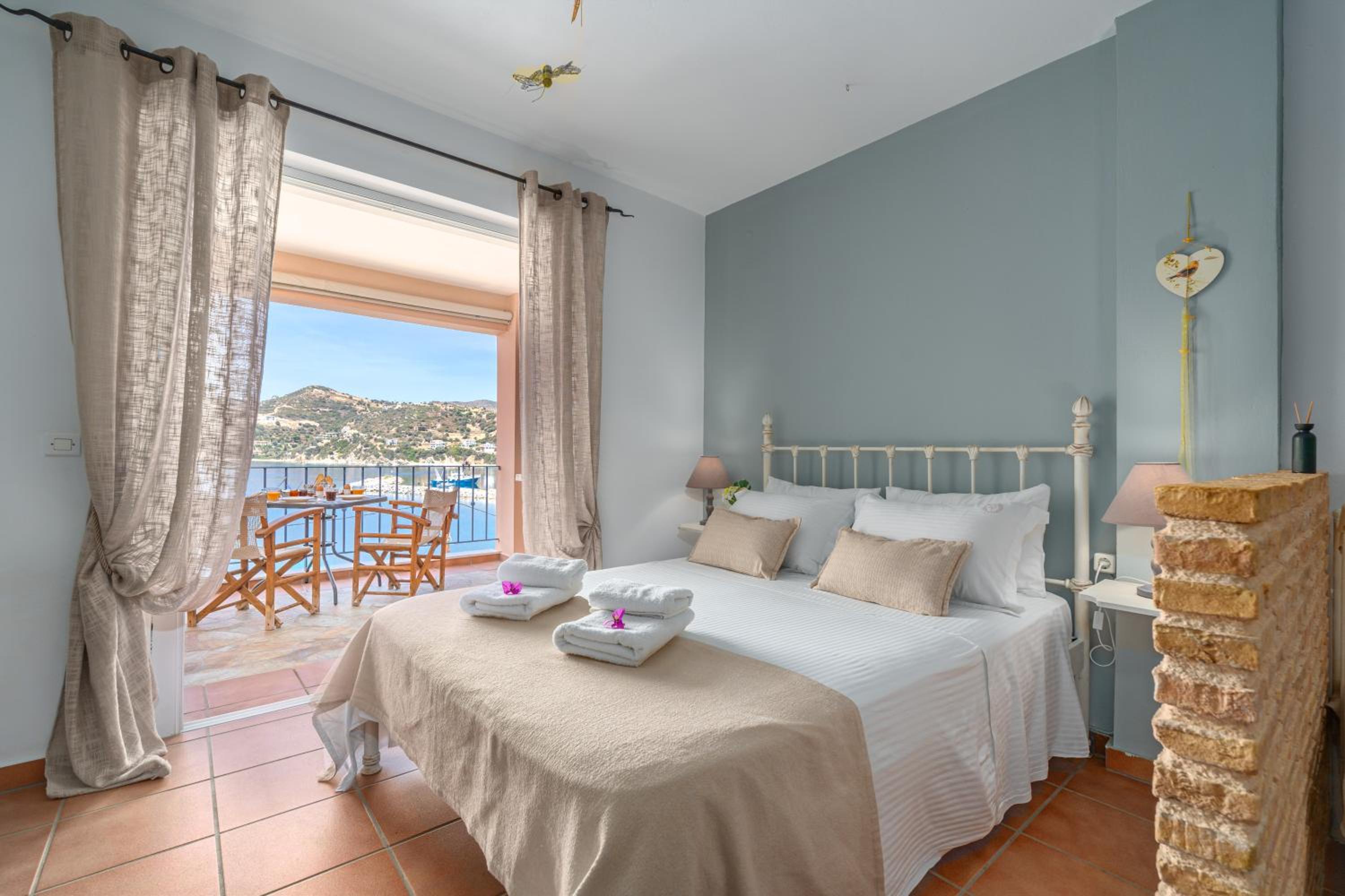 Studio with Sea View photo 1