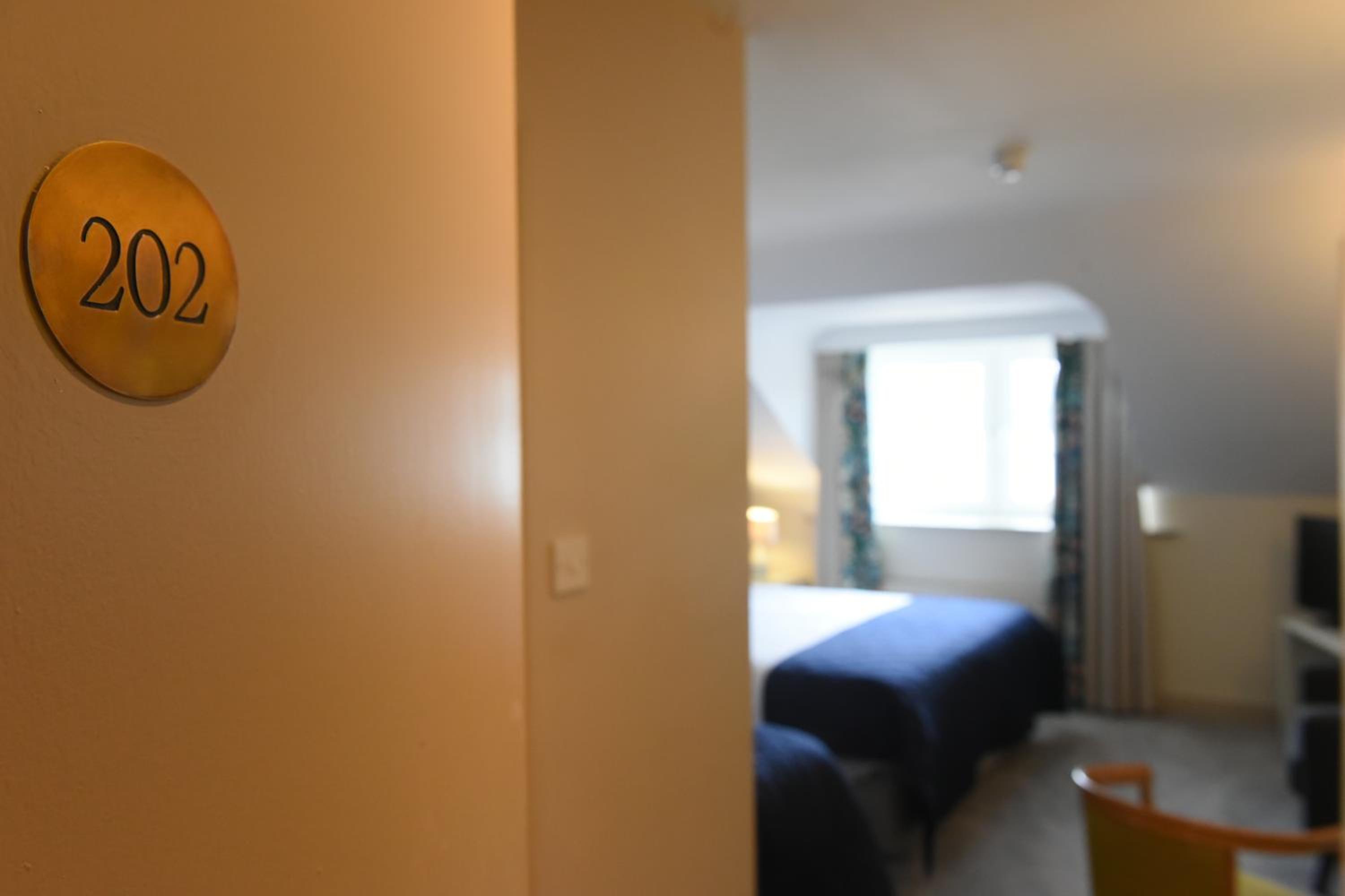 Triple Room with Sea View - Photo 4