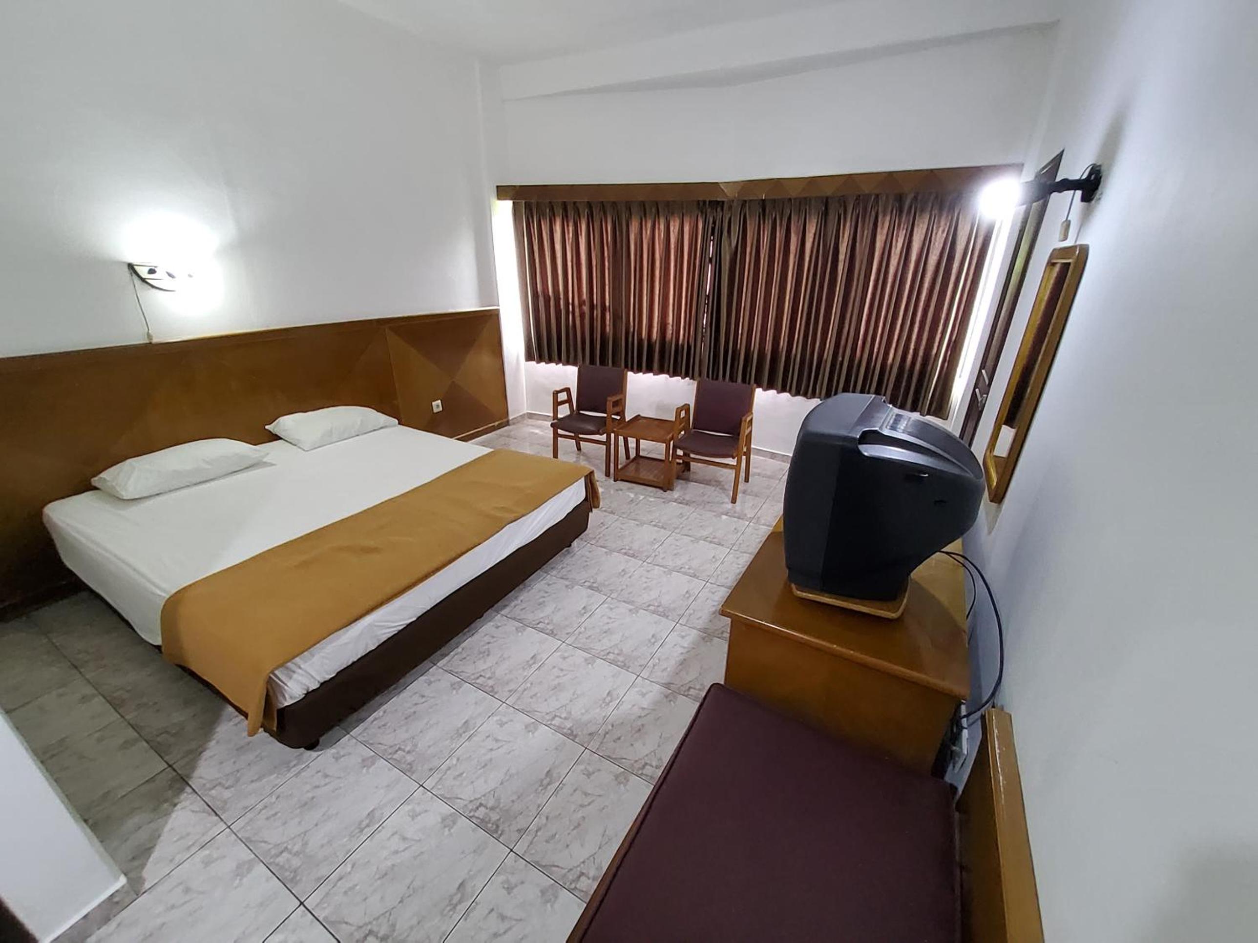 Deluxe Double Or Twin Room photo 3