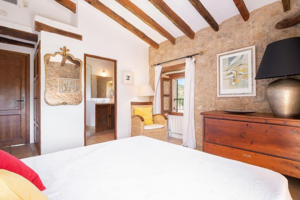 Villa de Tres Habitaciones