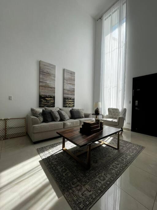 Three-Bedroom House photo 1