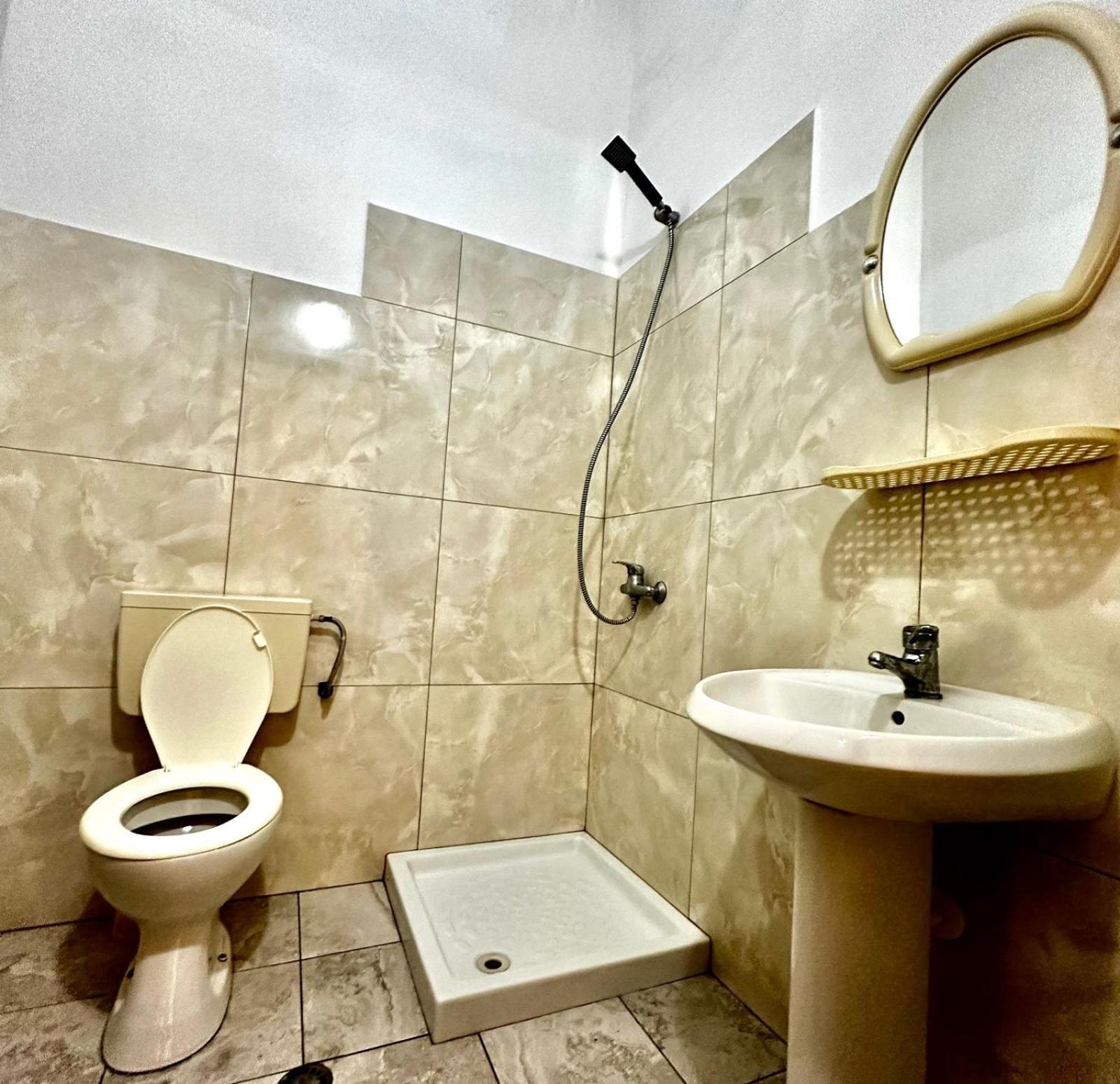 Family Room photo 3