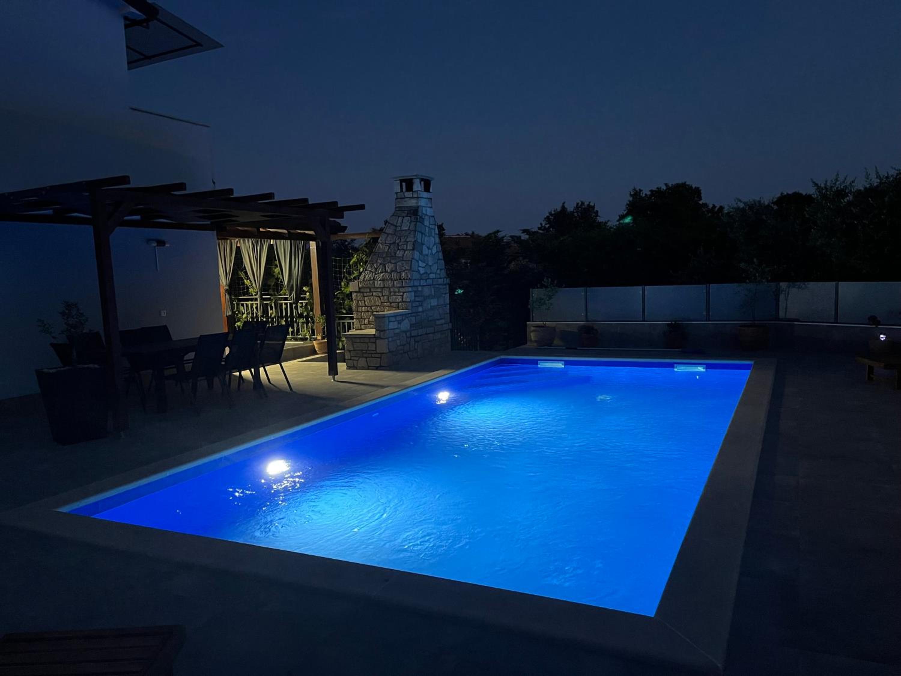 Villa photo 2