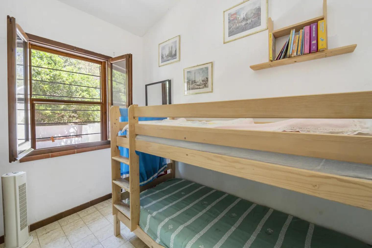 Three-Bedroom House photo 1