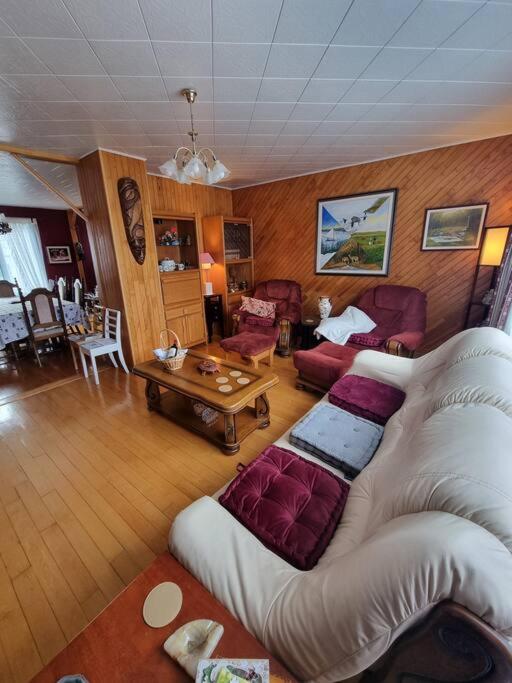 Three-Bedroom Apartment photo 1