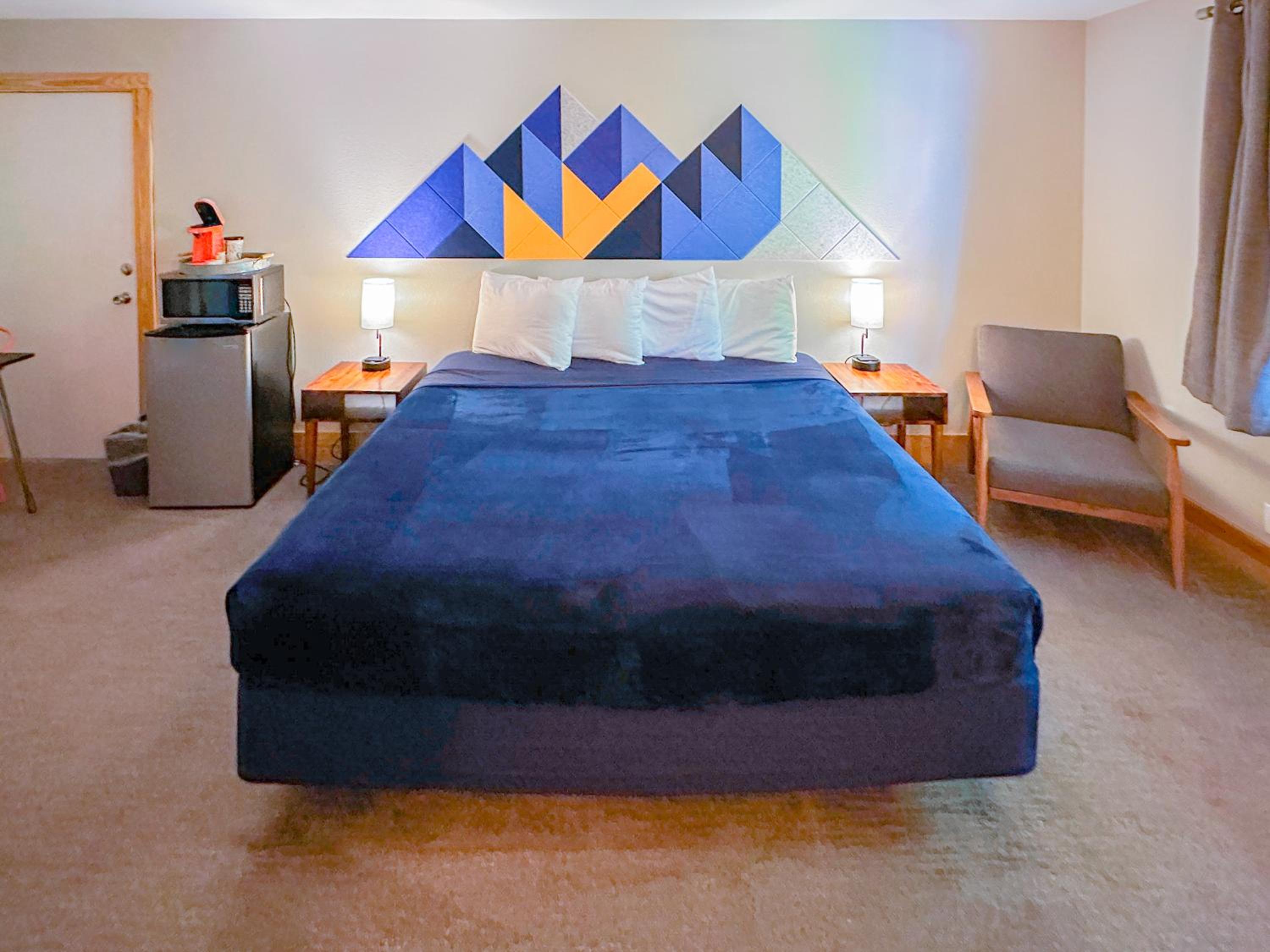 Deluxe King Room photo 1