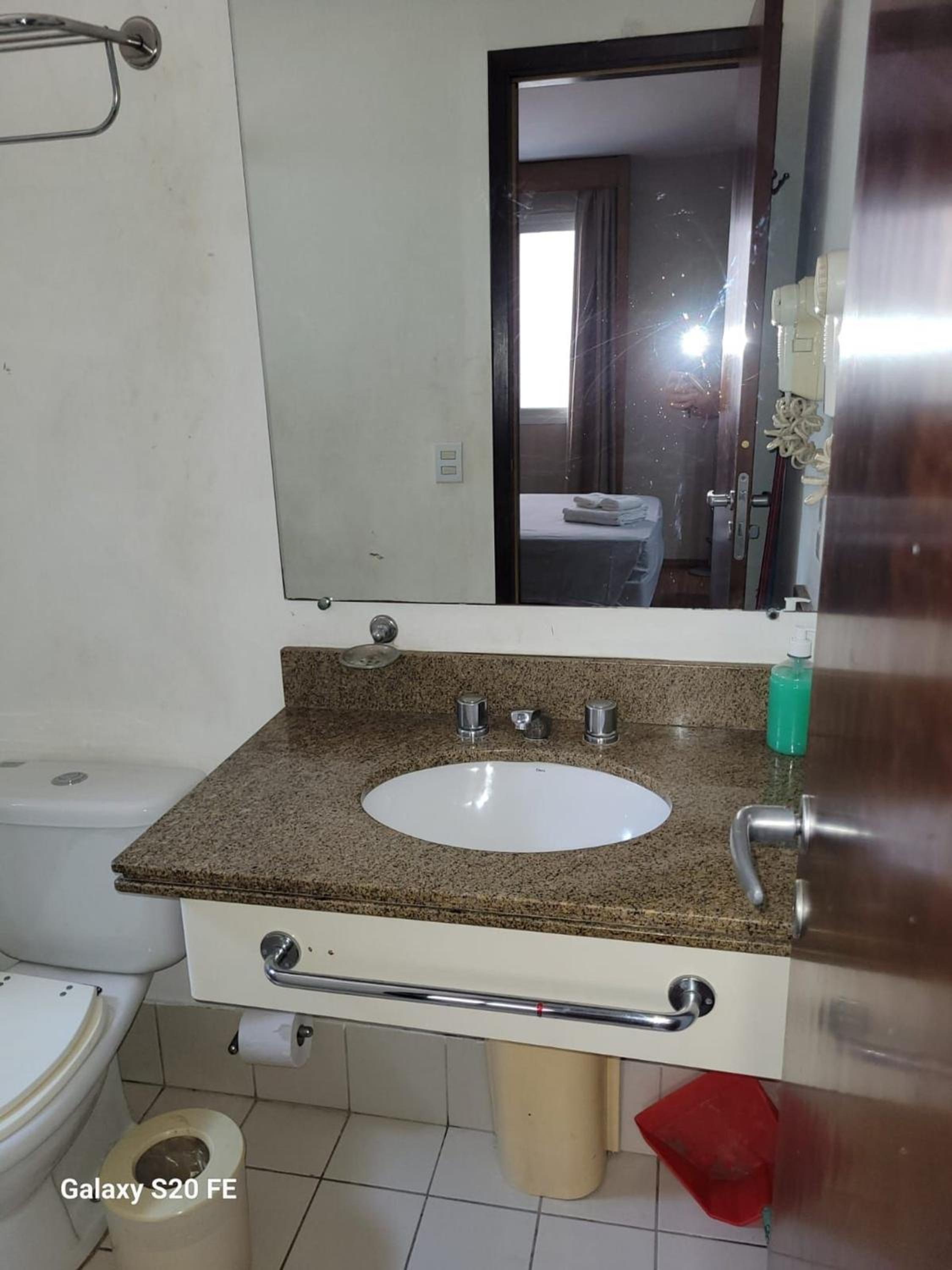 Studio Apartment - Photo 44