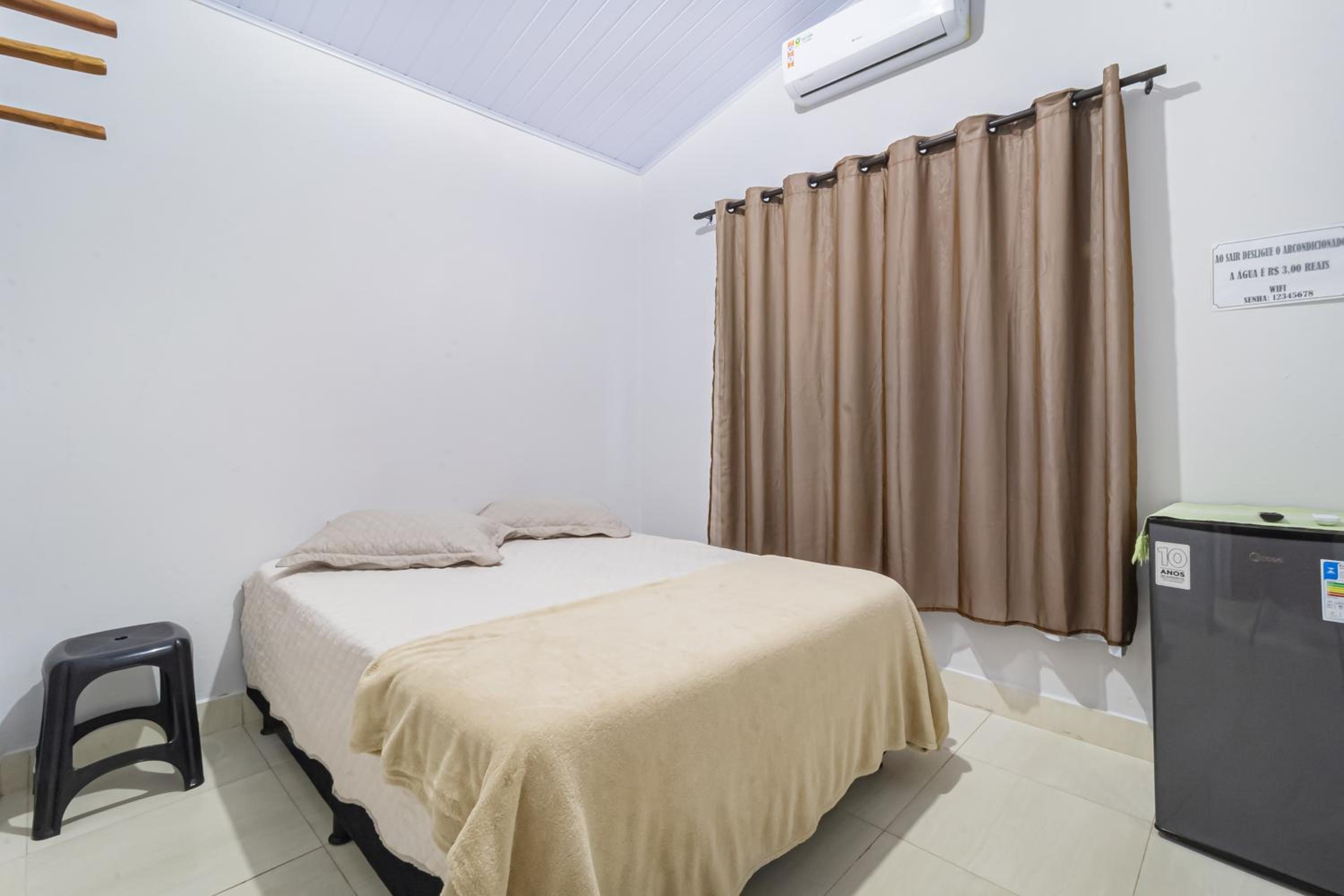 Suite - Photo 1