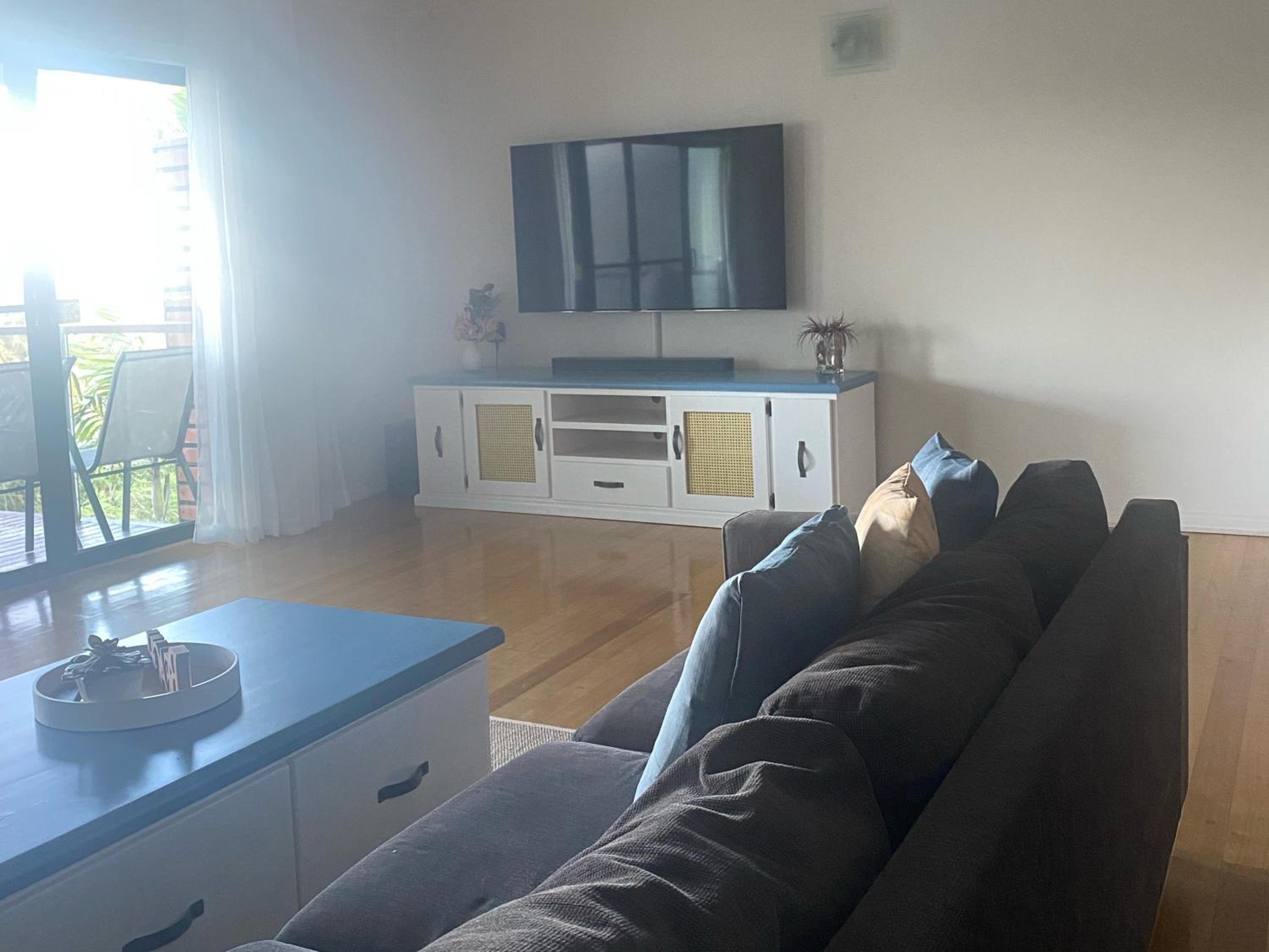 Three-Bedroom Apartment photo 1