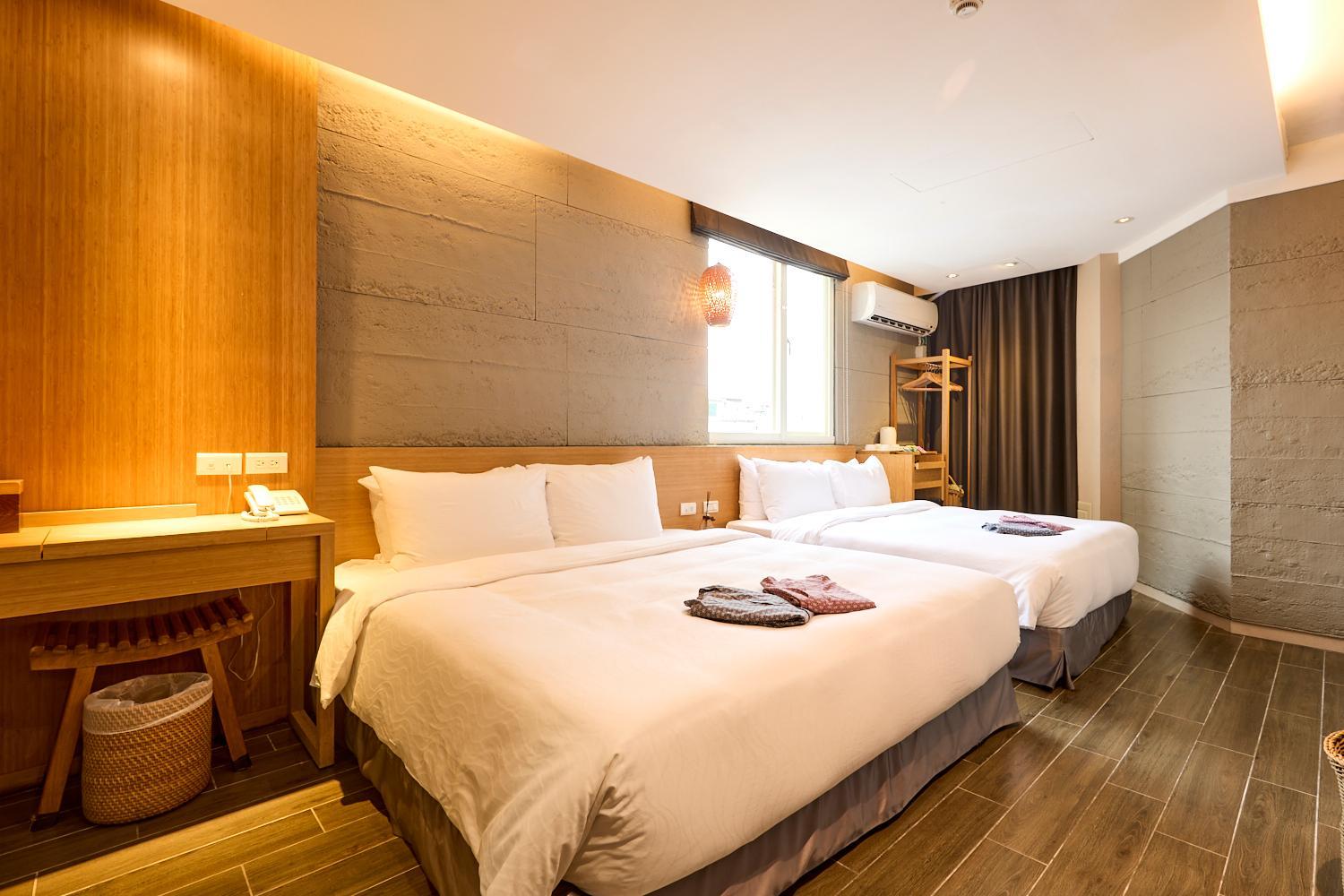 Deluxe Quadruple Room - Photo 7