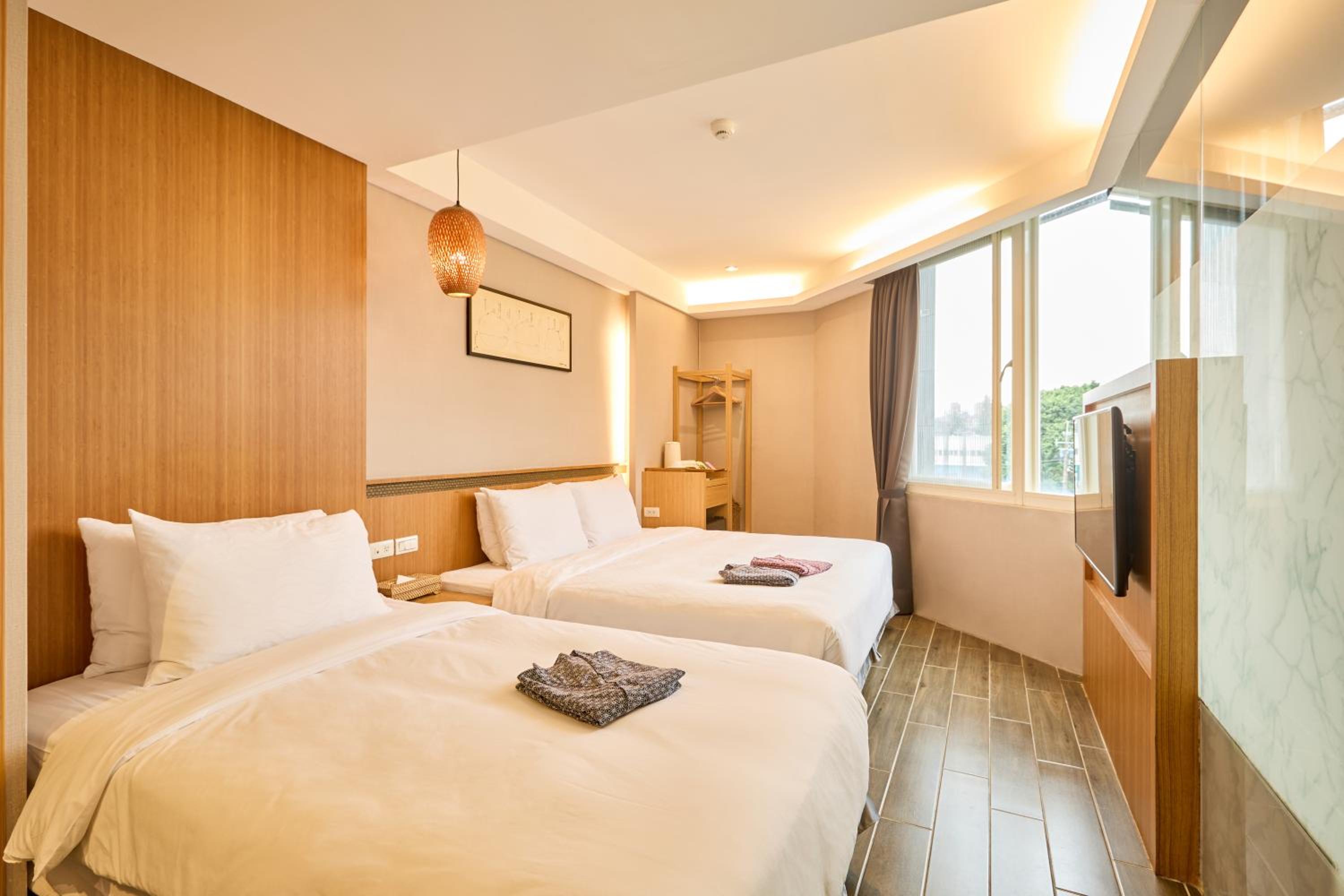 Triple Room with View - Photo 8
