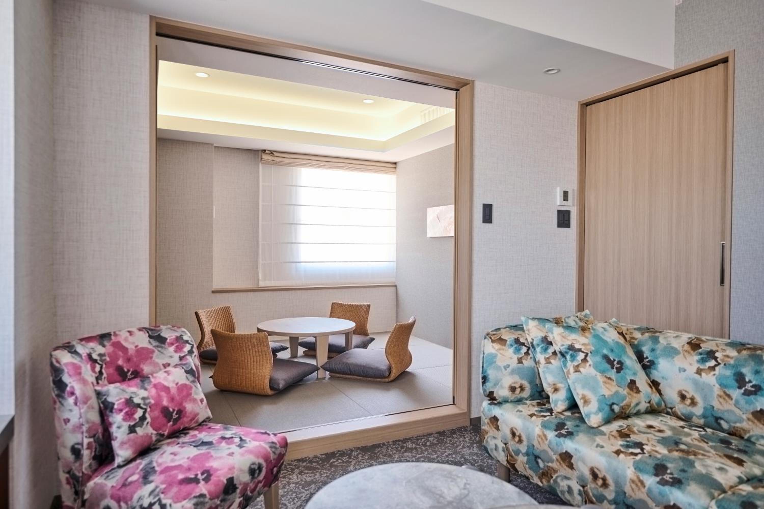 Modern Japanese Room