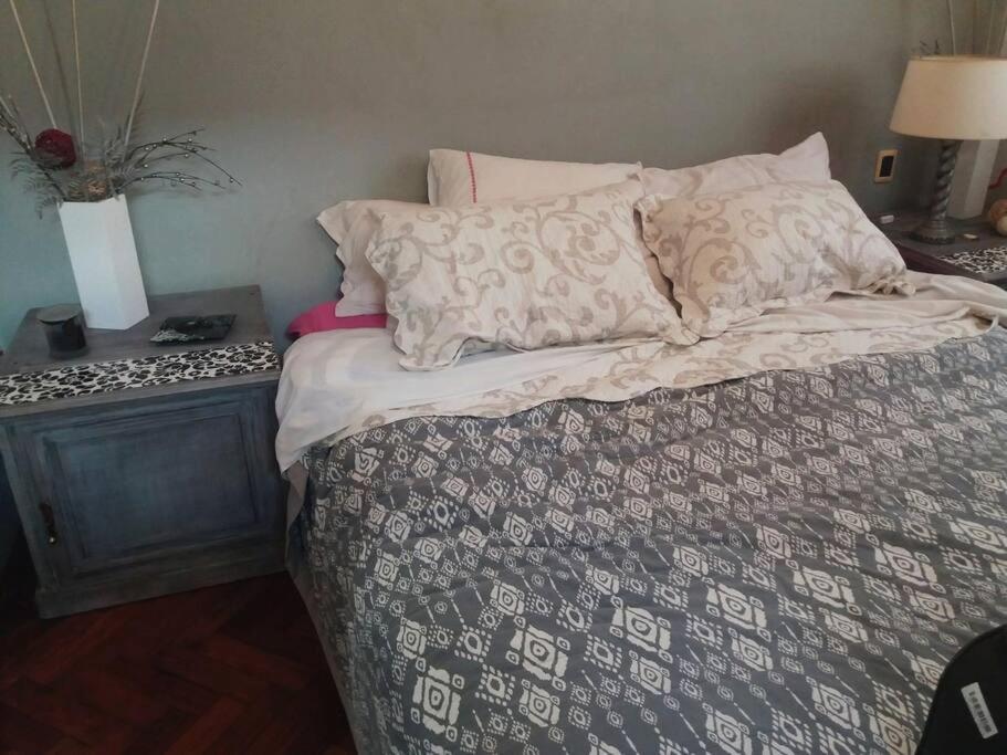 One-Bedroom House photo 1