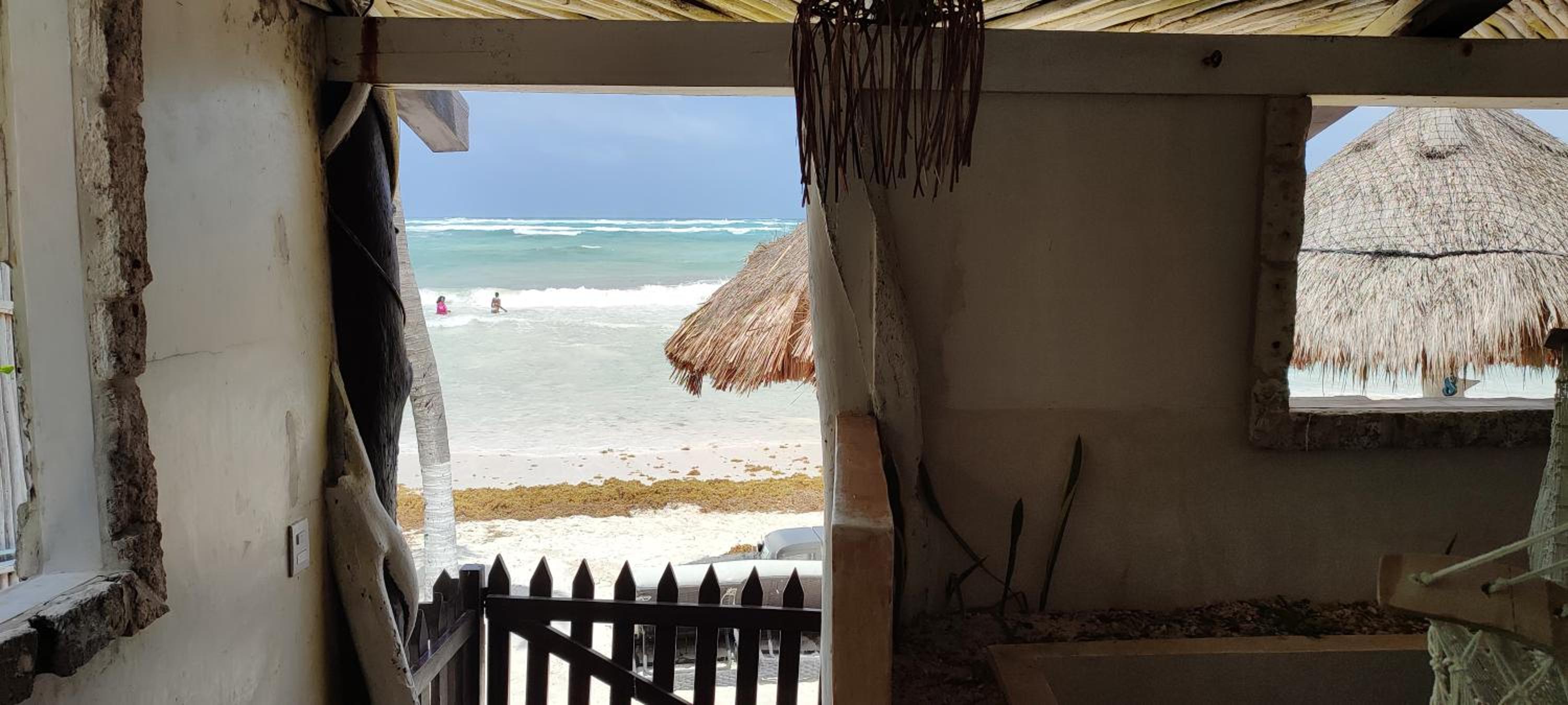 Master Suite Honeymoon with Ocean Front - Photo 10
