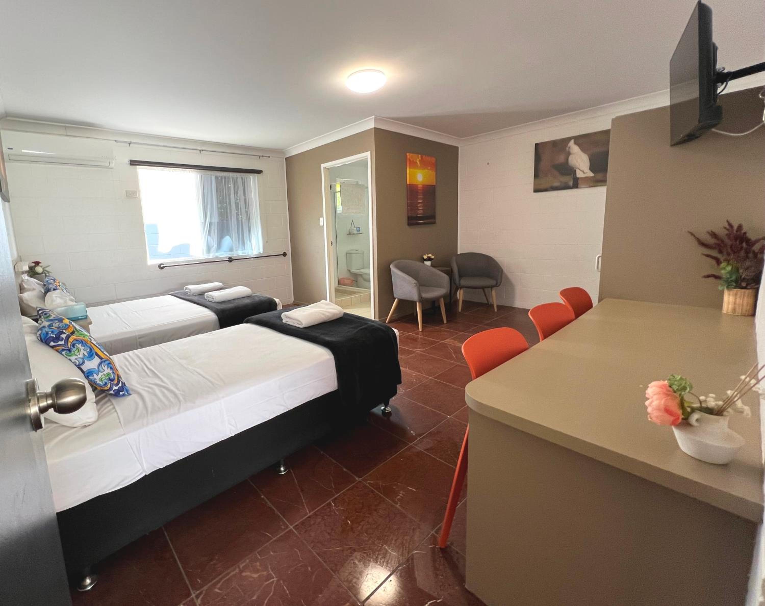 Deluxe Twin Room - Photo 4