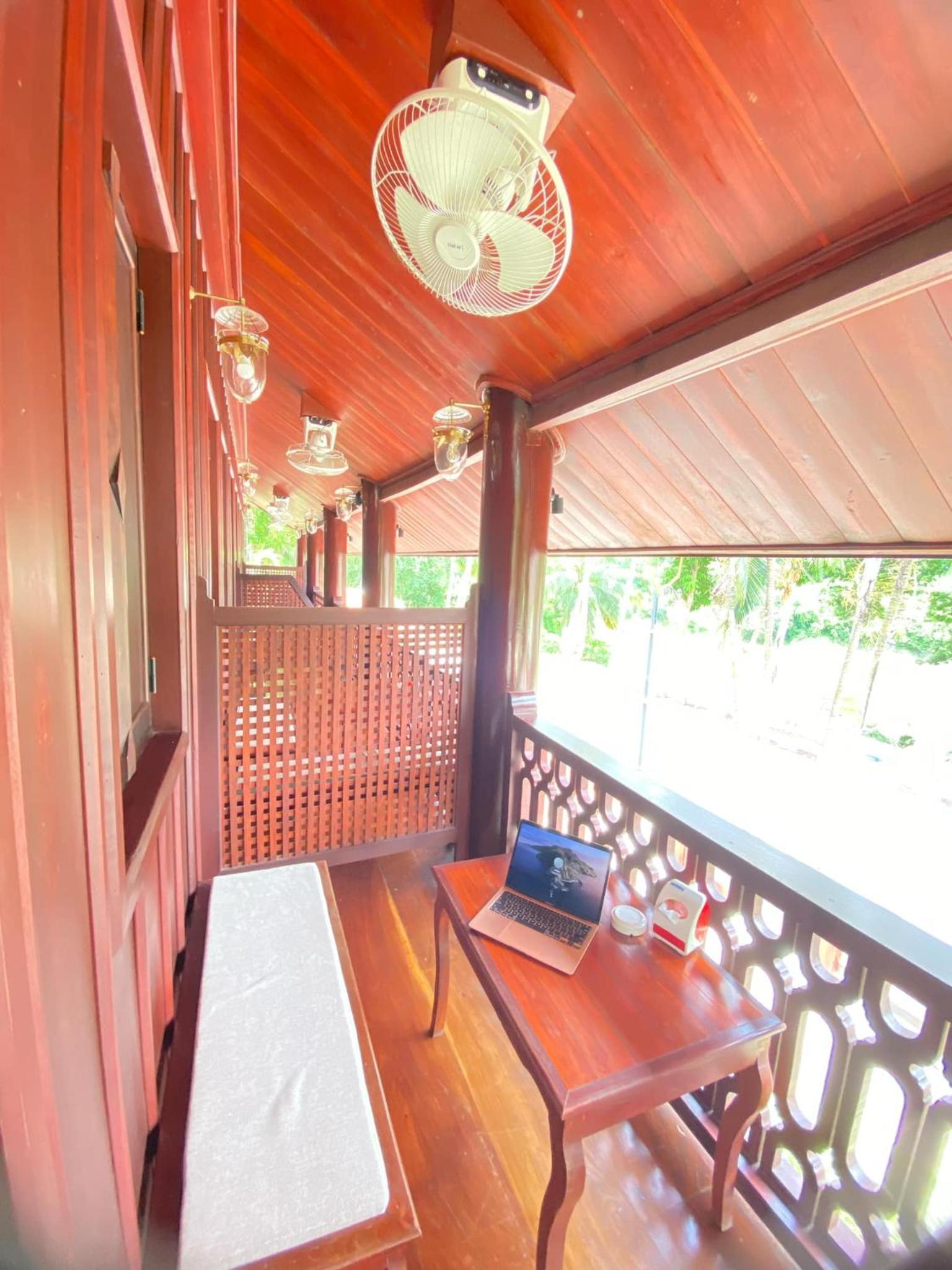 Deluxe Double or Twin Room with Balcony River View - Photo 13