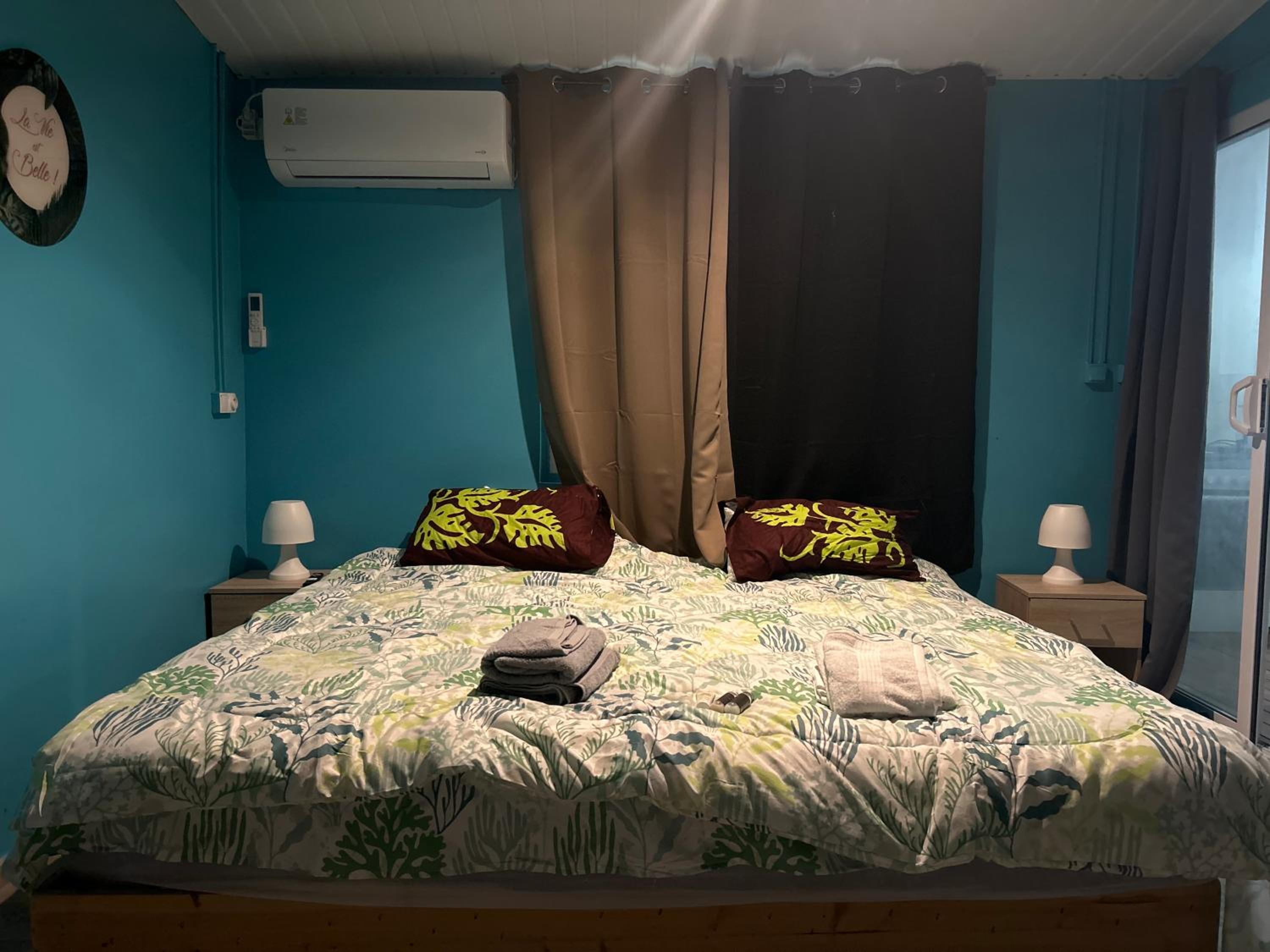 Double Room with Sea View photo 2