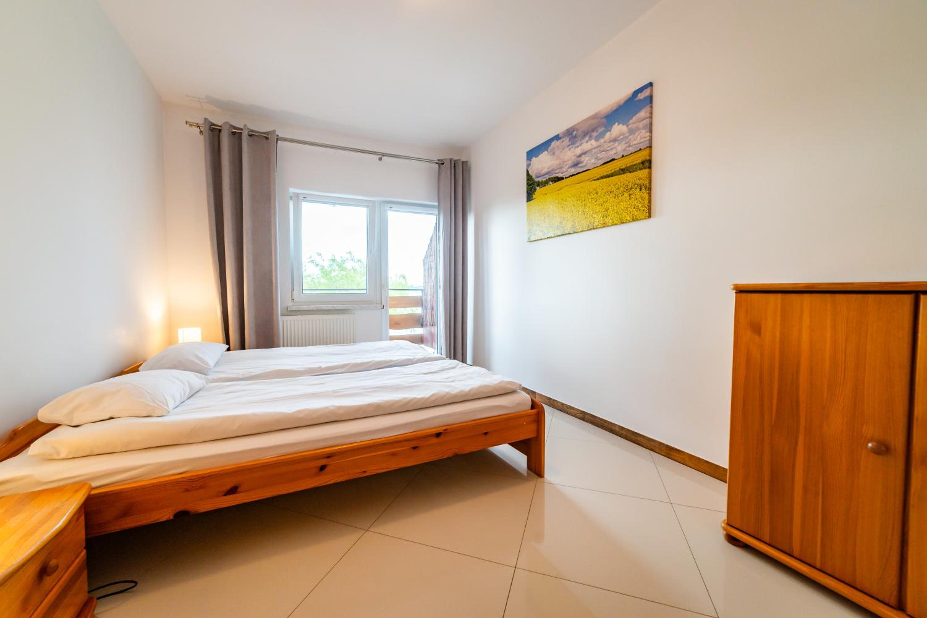 Apartment with Lake View photo 2