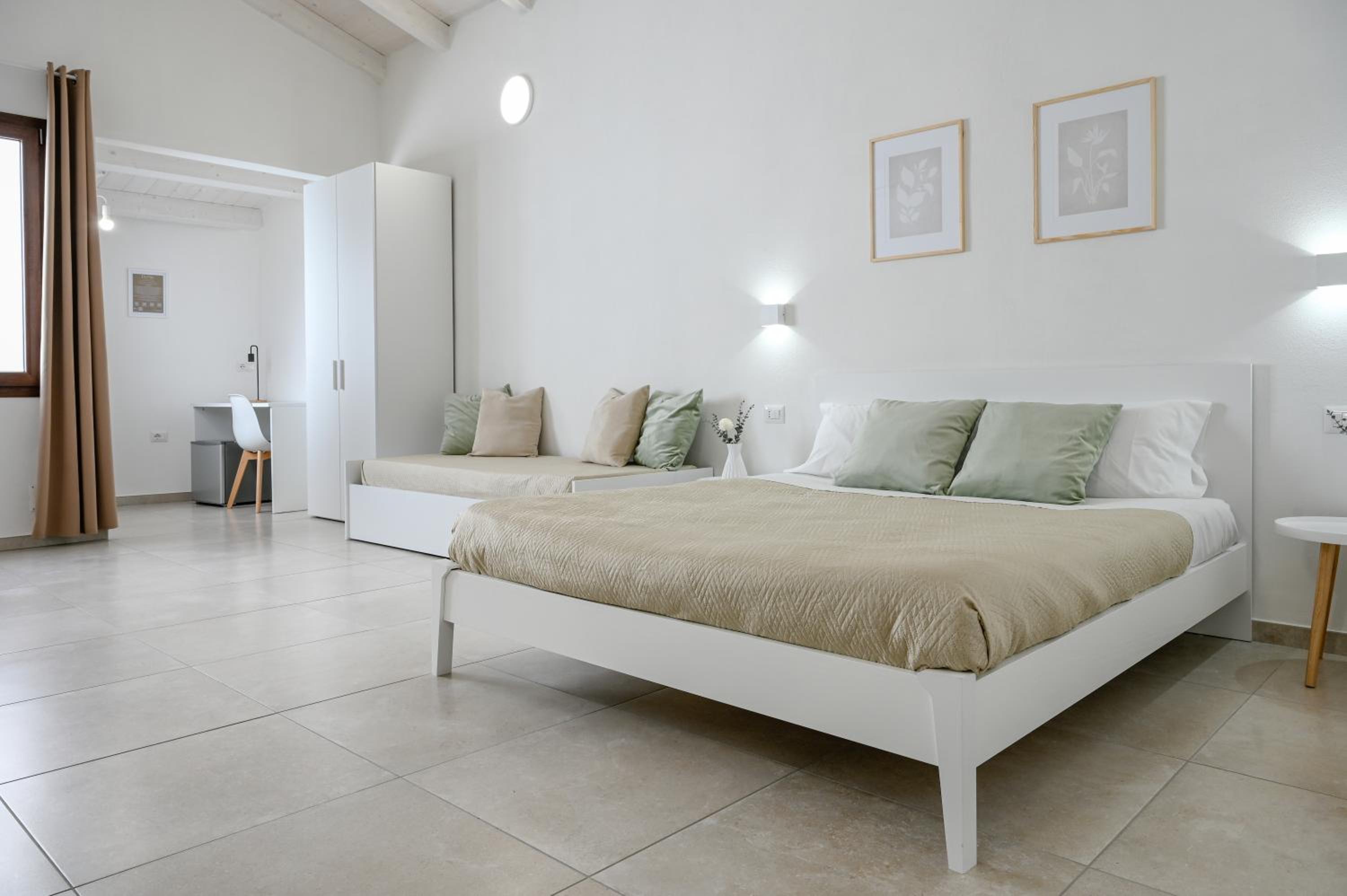 Comfort Triple Room