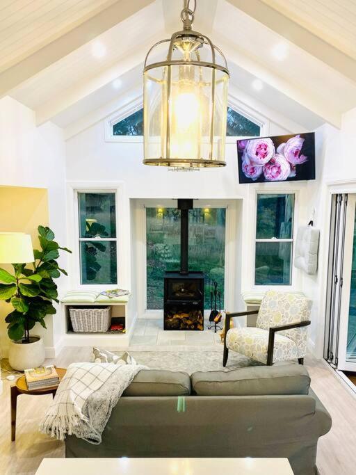One-Bedroom House photo 1