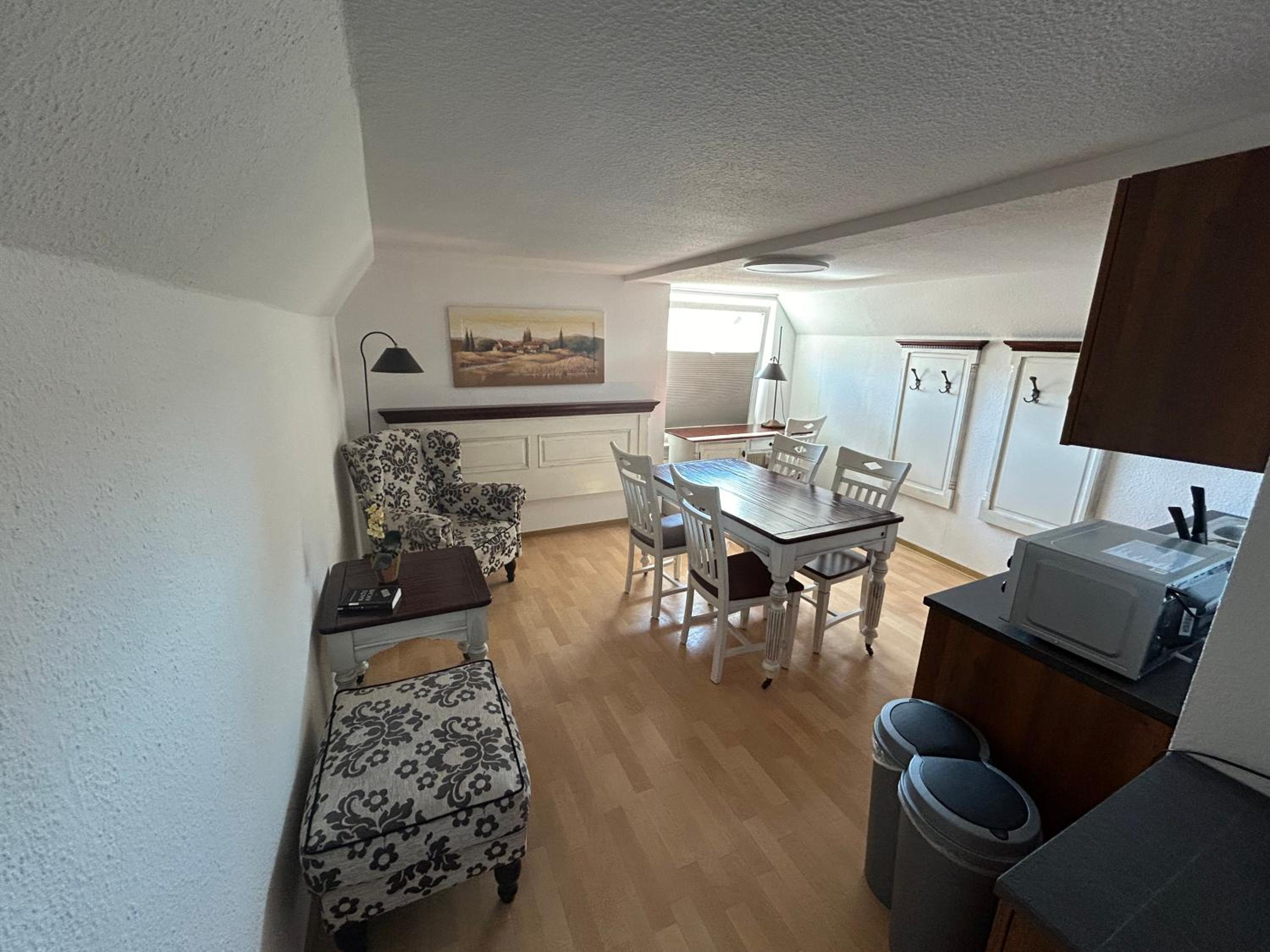 Apartment photo 3