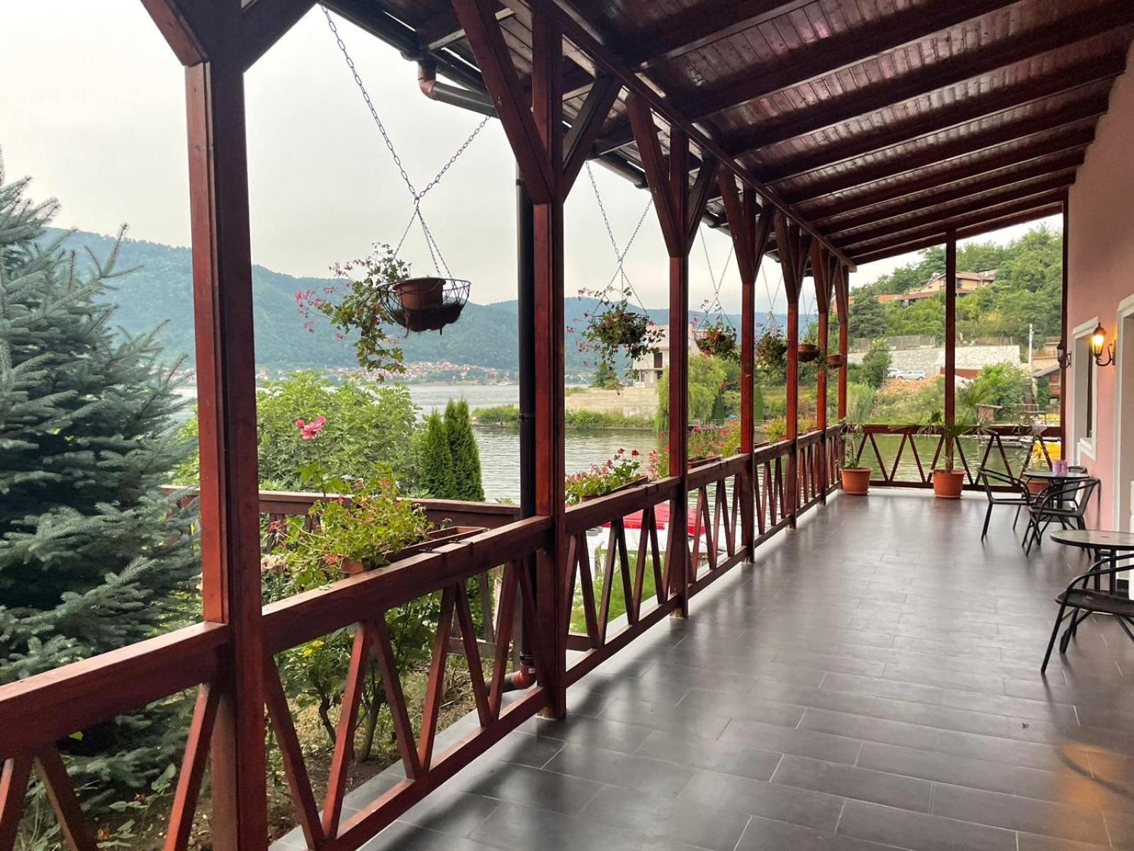 Double Room With Lake View photo 3