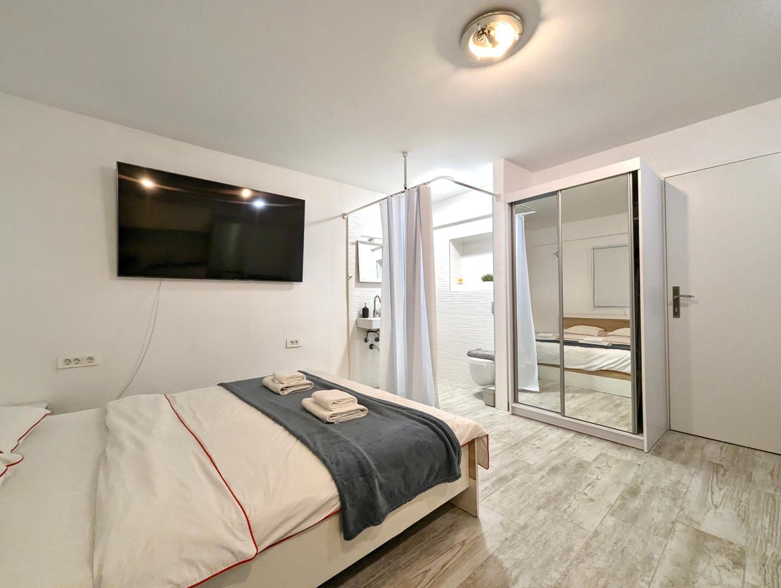 Two-Bedroom Apartment photo 2