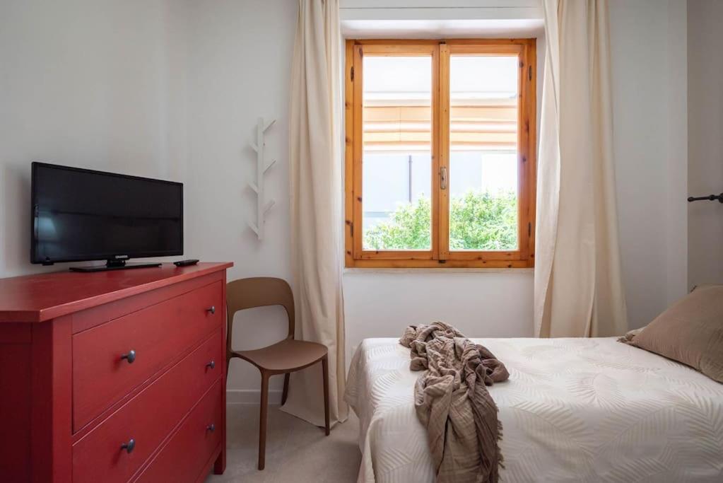 Two-Bedroom House photo 3