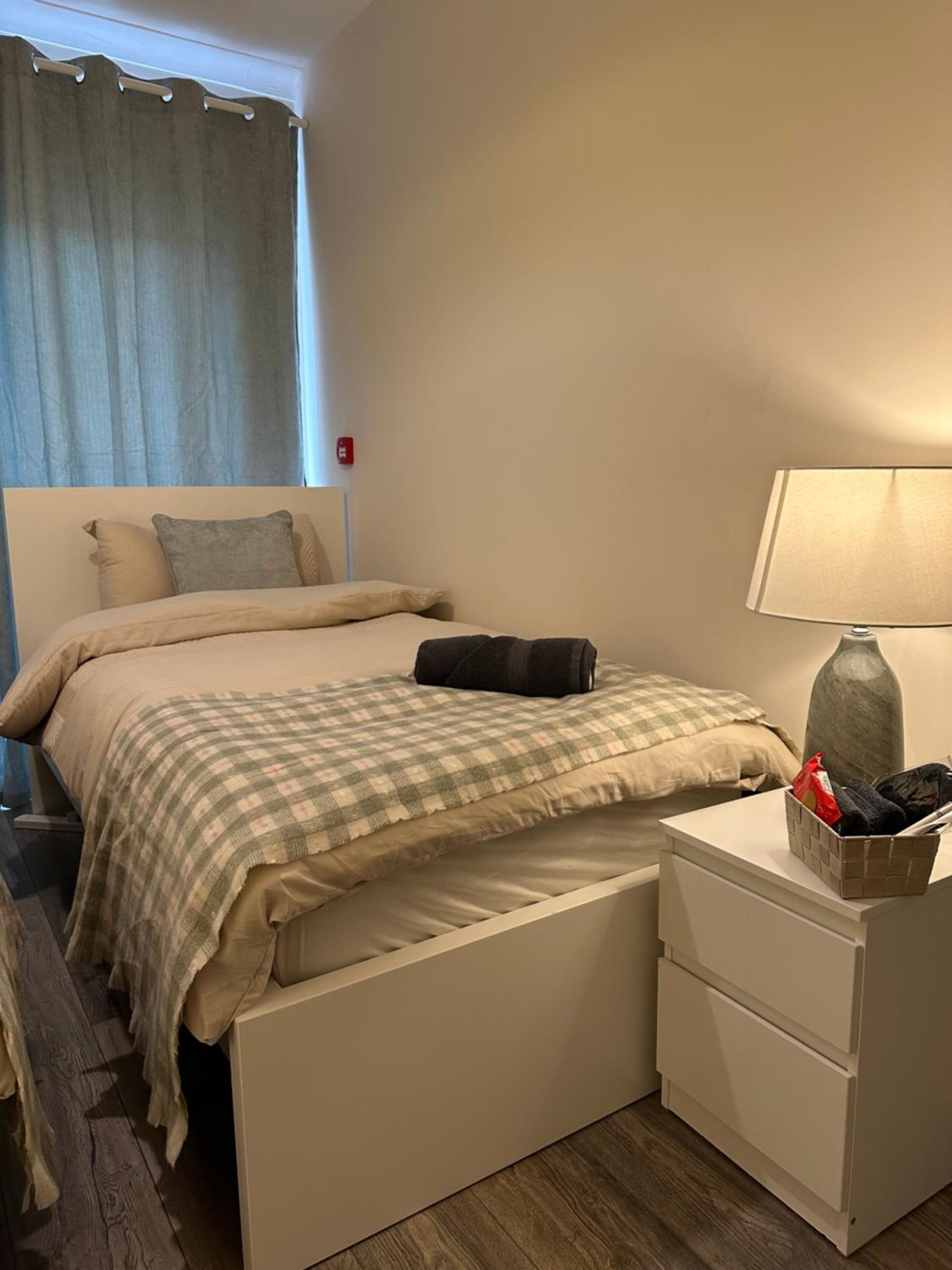 Double Room with Shared Bathroom