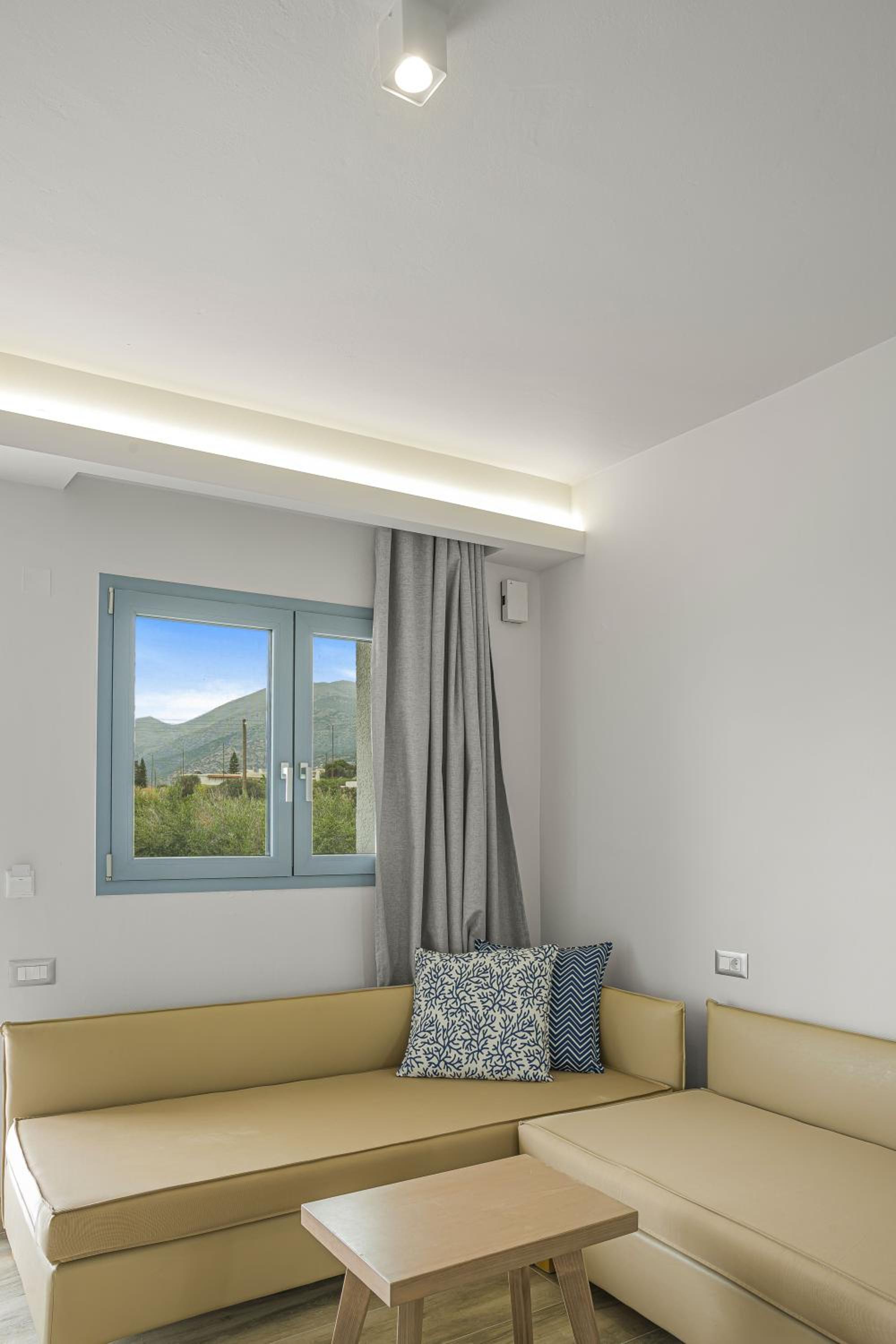 Apartment (4 Adults) - Photo 34
