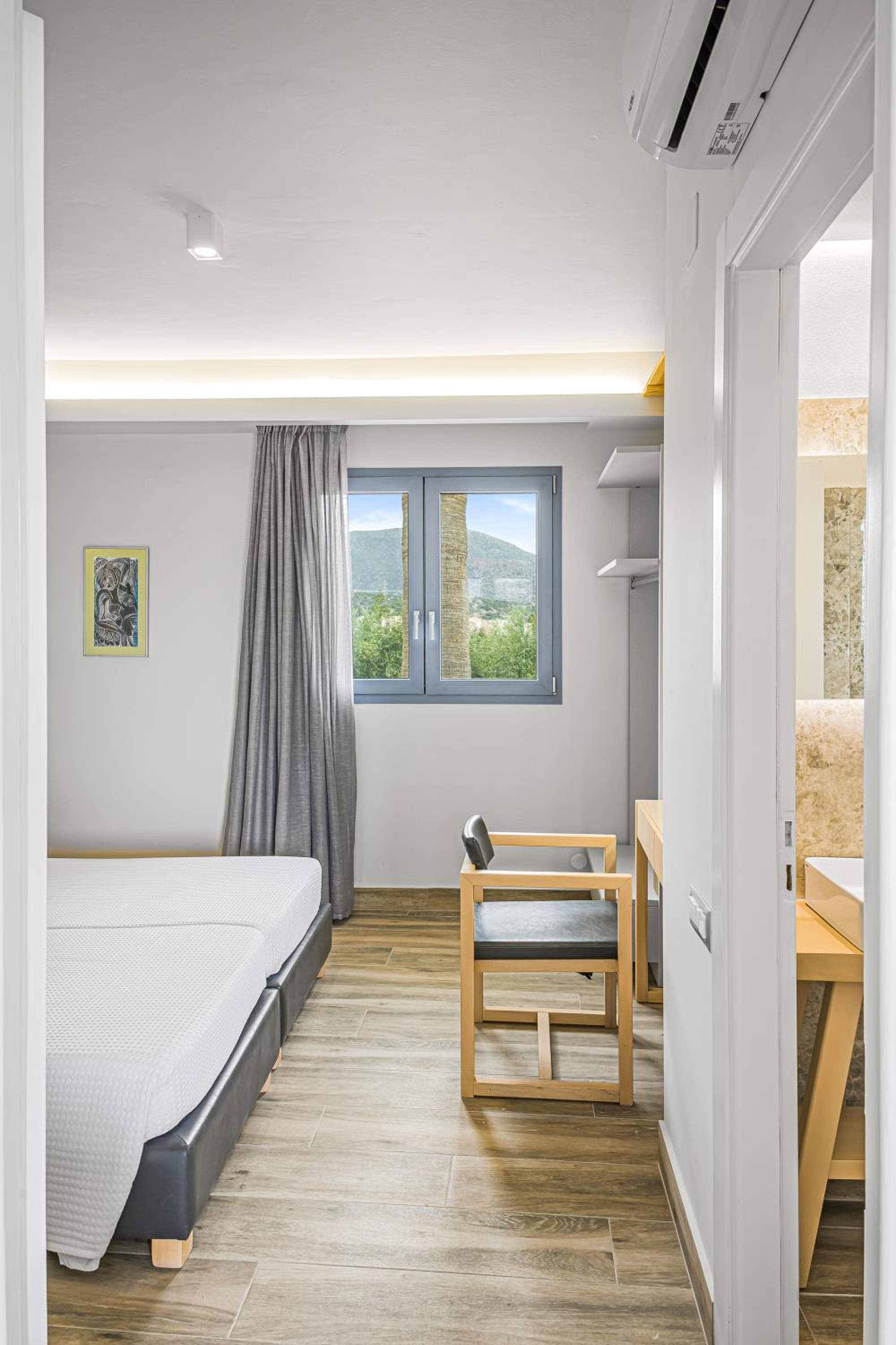 Apartment (4 Adults) - Photo 38