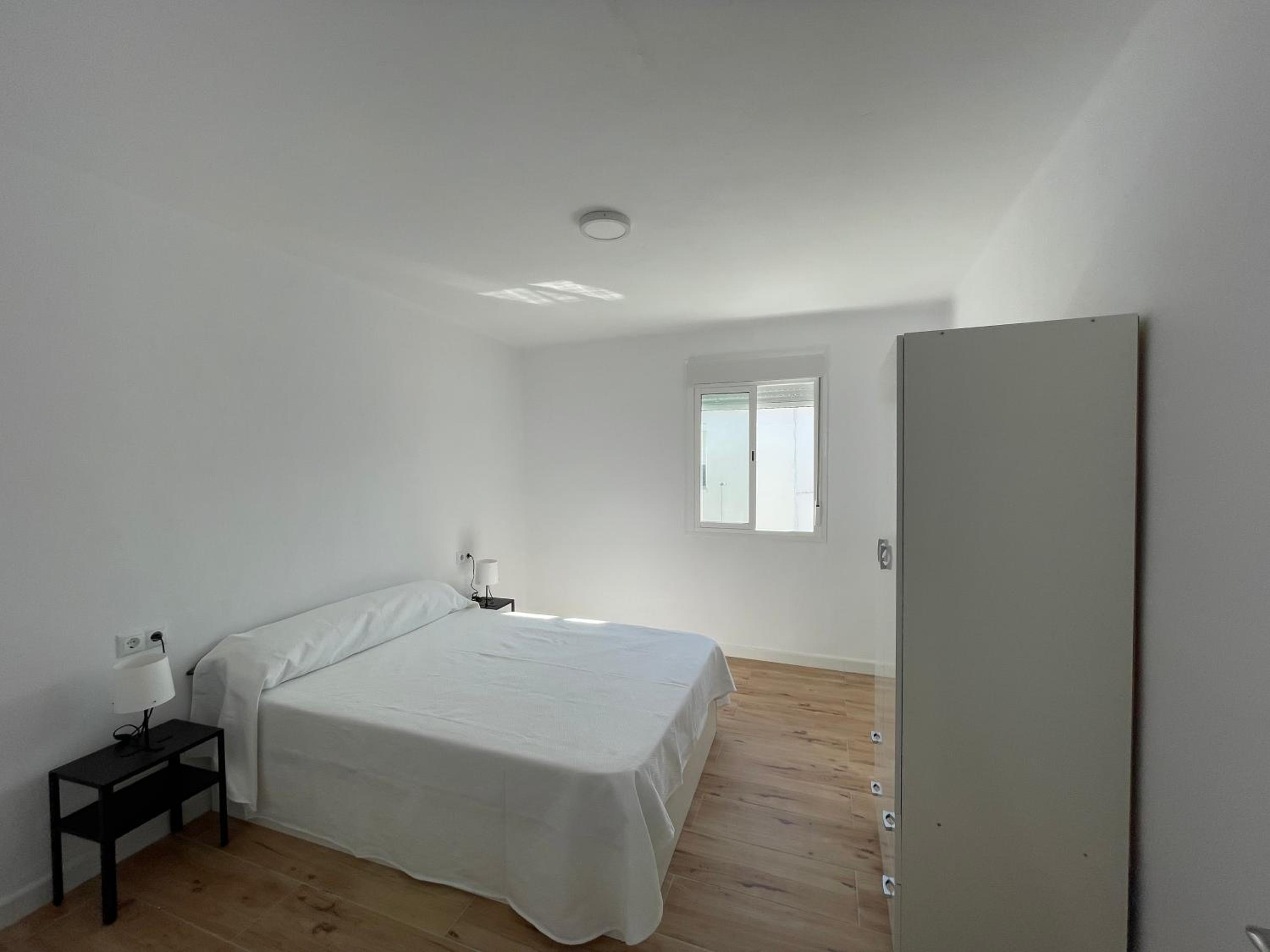 Habitación doble con baño compartido